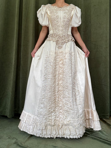 Antique Silk 2-Piece Ensemble - XS/S