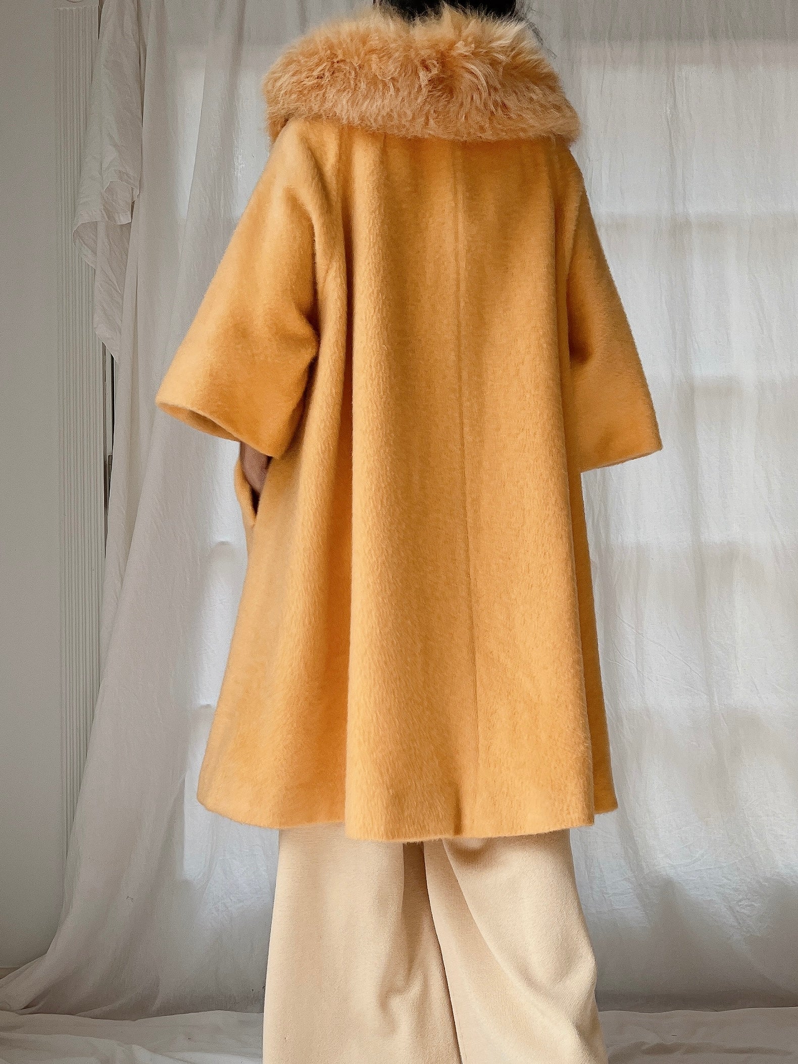 1960s Rare Marigold Wool Fox Fur Collar Coat - M