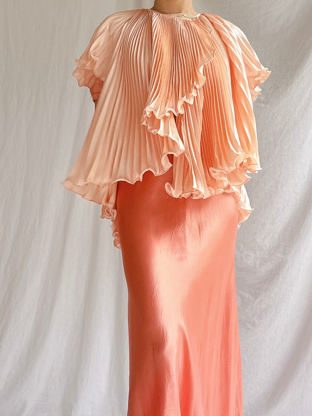 1960s Peach Pleated Top - OSFA