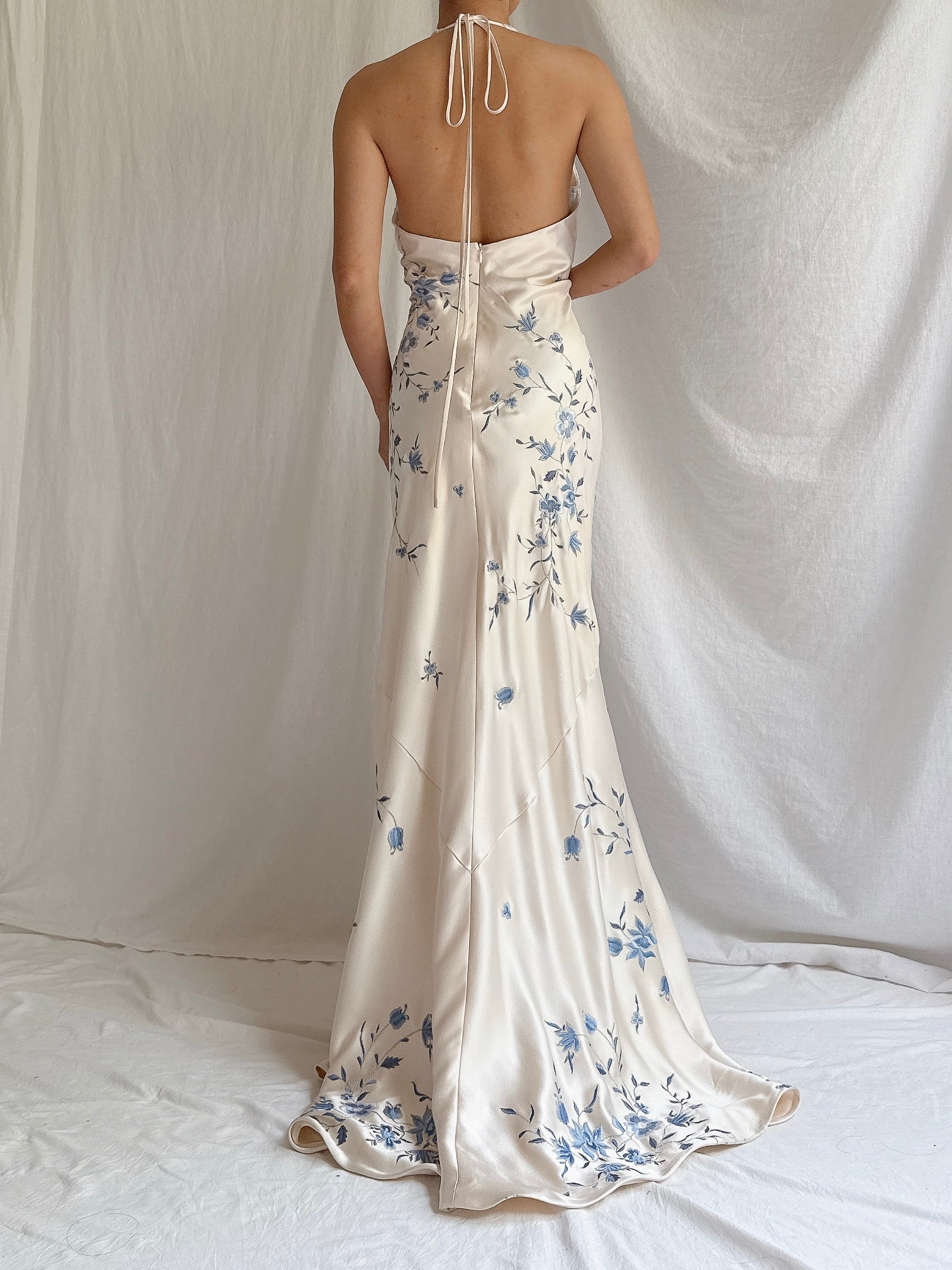 Vintage Silk Embroidered Gown - M/10