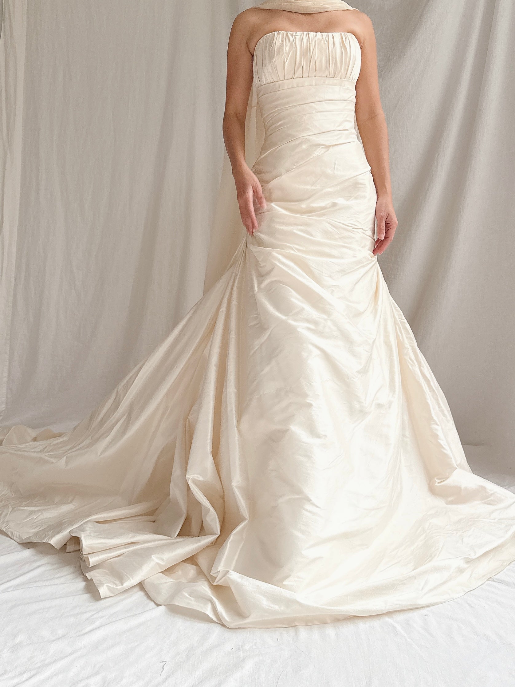 Vintage Pronovias Strapless Silk Gown - M