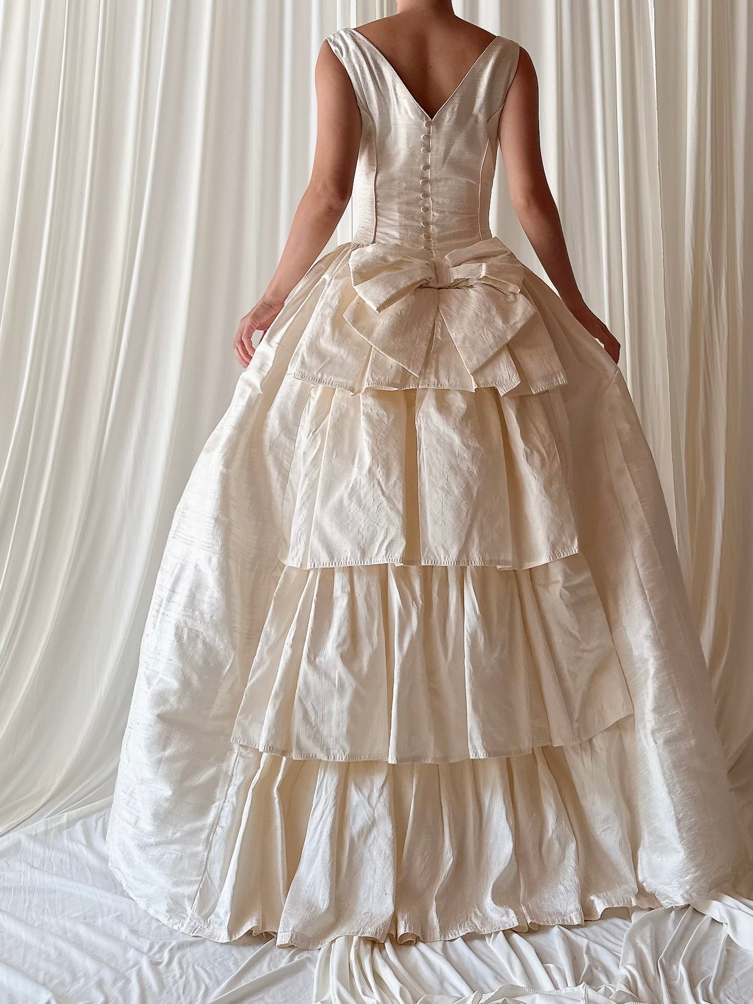 Vintage Ivory Raw Silk Boat Neck Gown - S