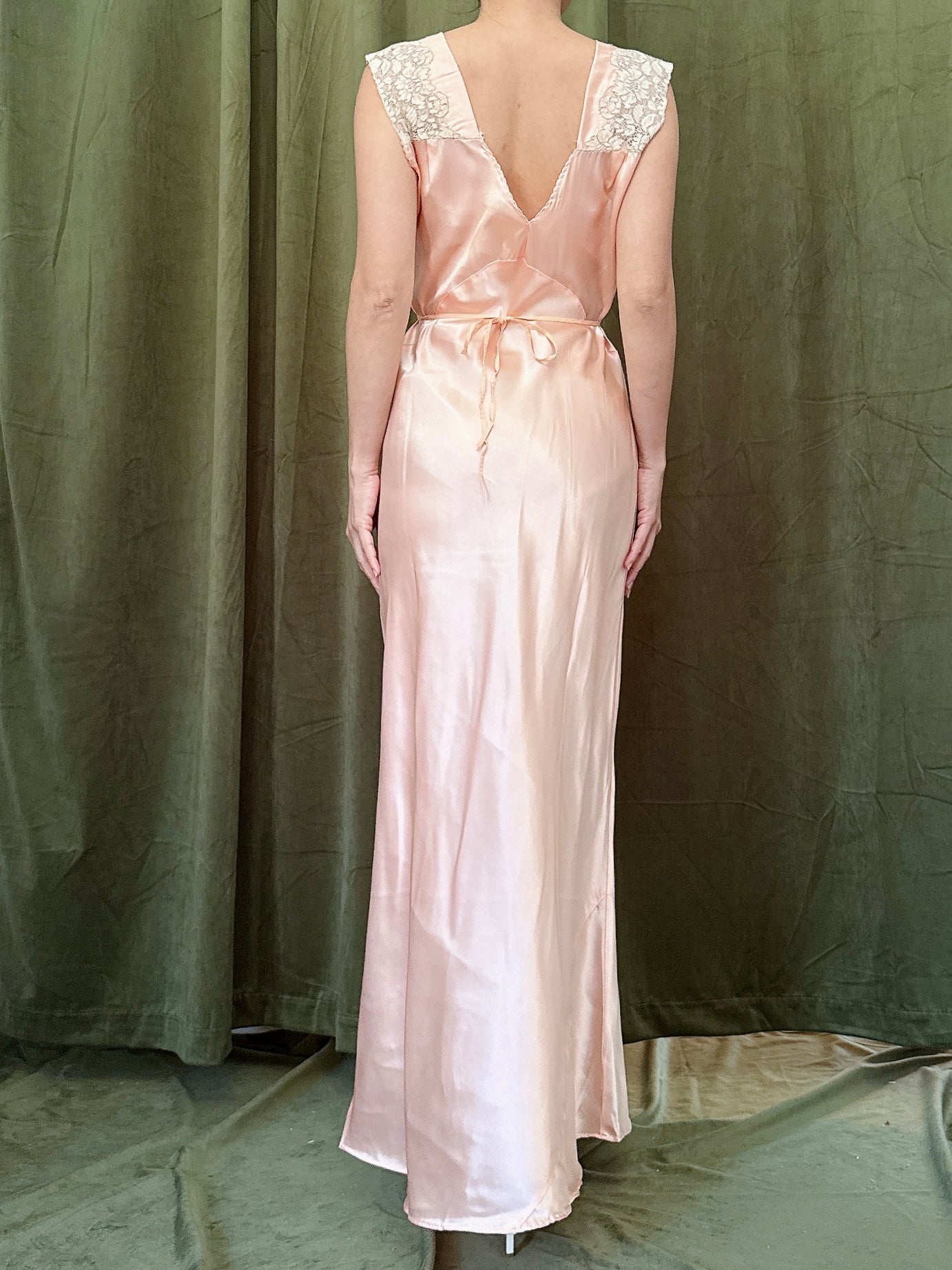 1930s Pink Satin Slip Dress - M