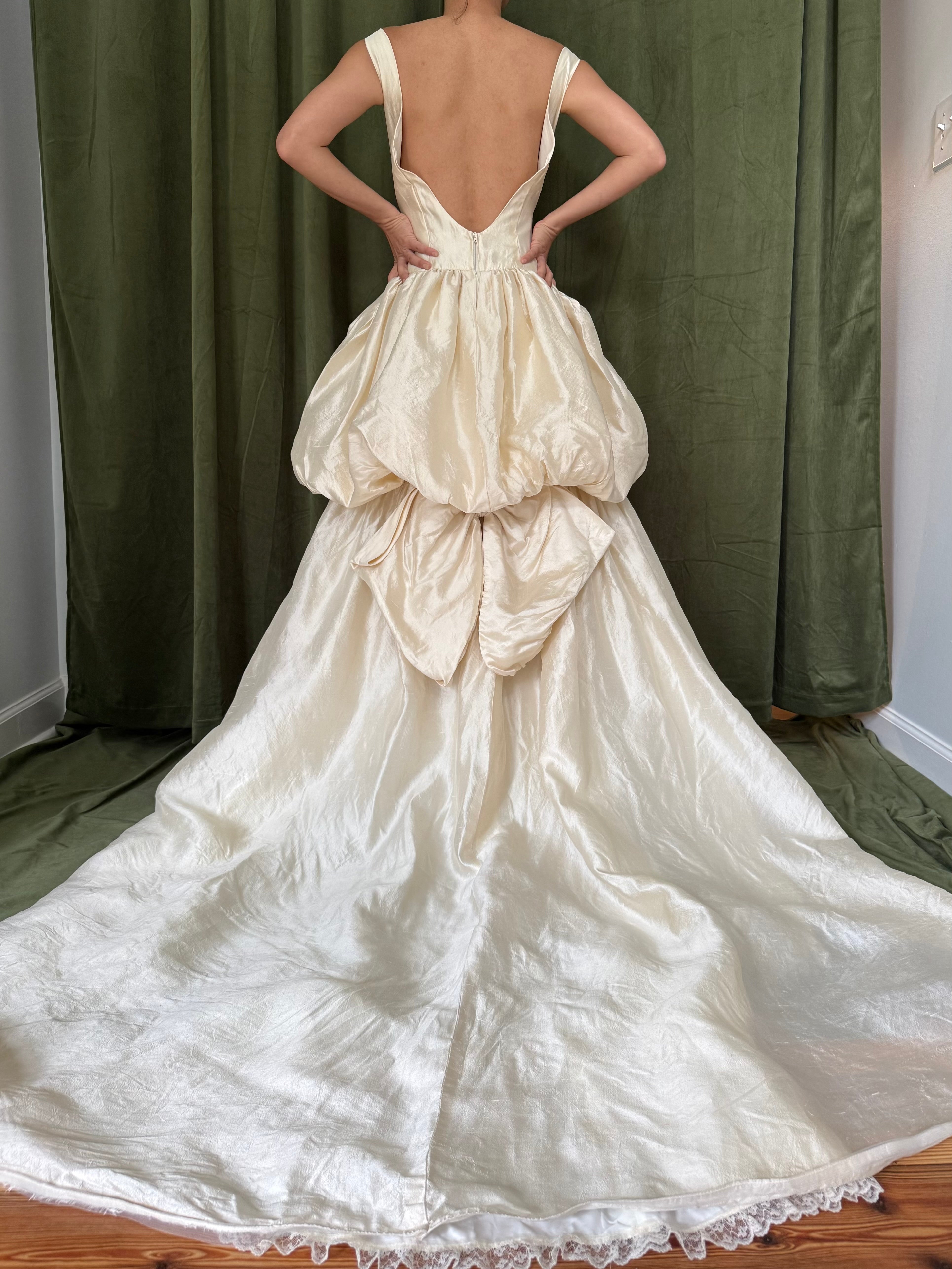 1990s Raw Silk Scoop Neck Gown - M/6