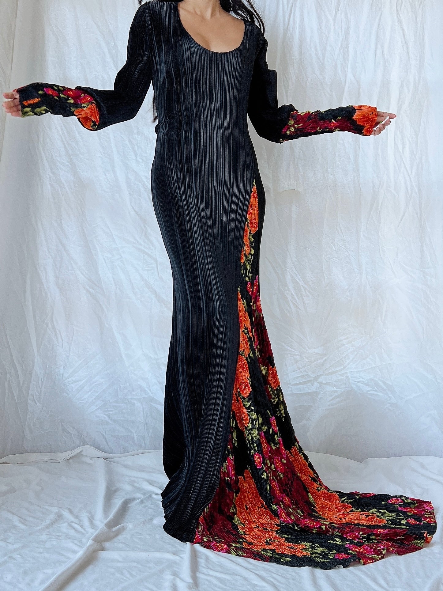 Vintage Mashiah Pleated Gown - M/L