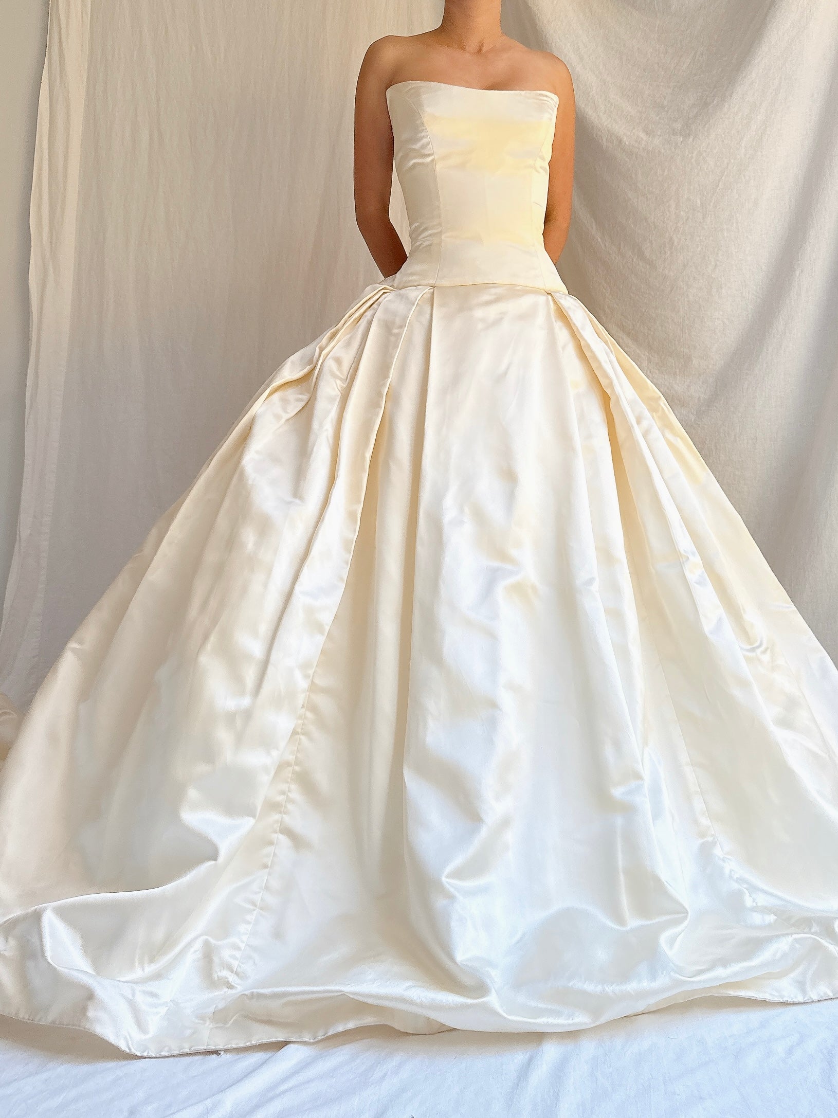“RESERVED for Lauren T.” 90s/00 Reem Acra Silk Gown - M/6/8