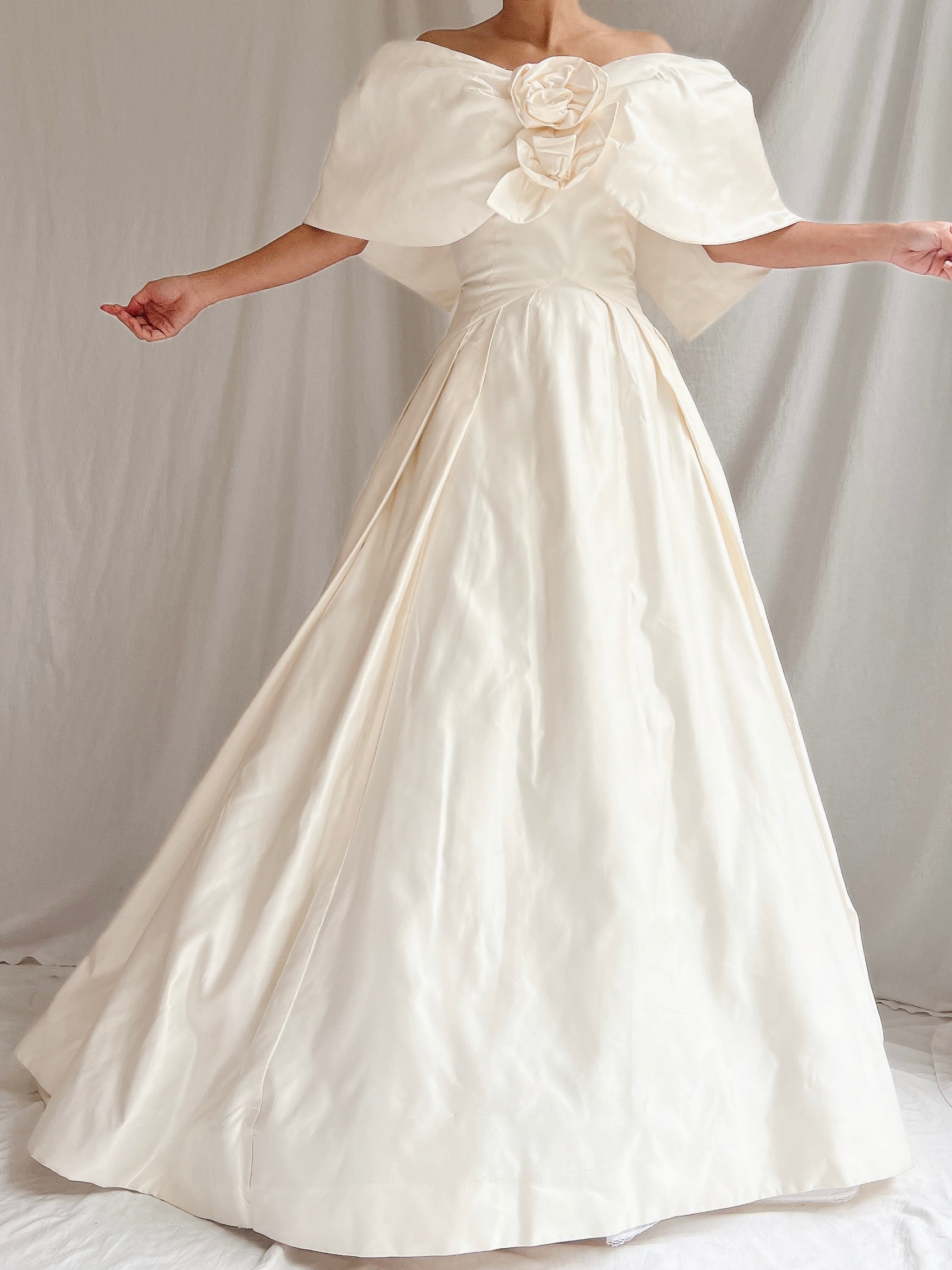 RESERVED Vintage Silk Scaasi Off-the-Shoulder Gown - M/8