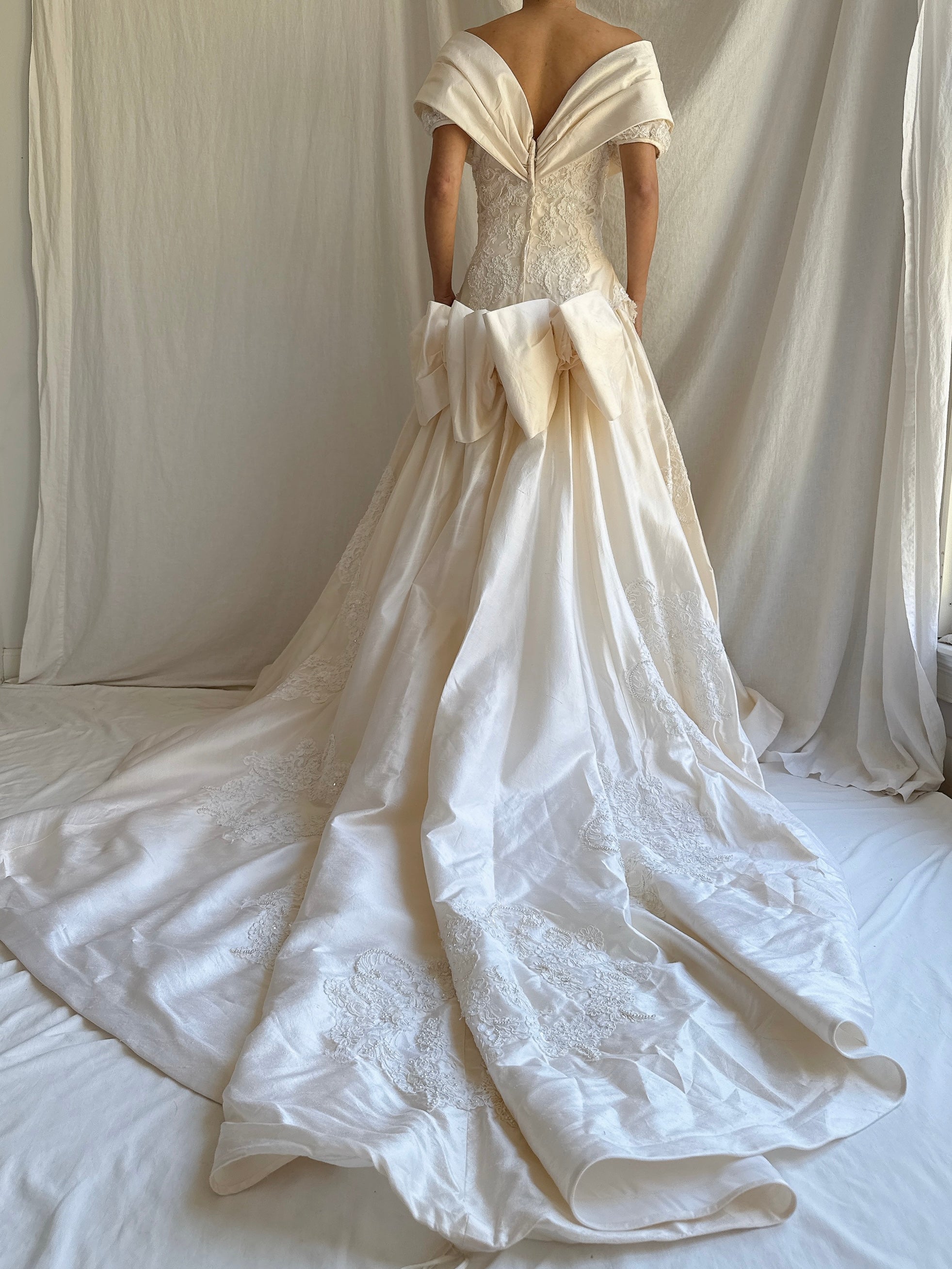 1980s Ron Lovece Silk Off-the-Shoulder Gown - S