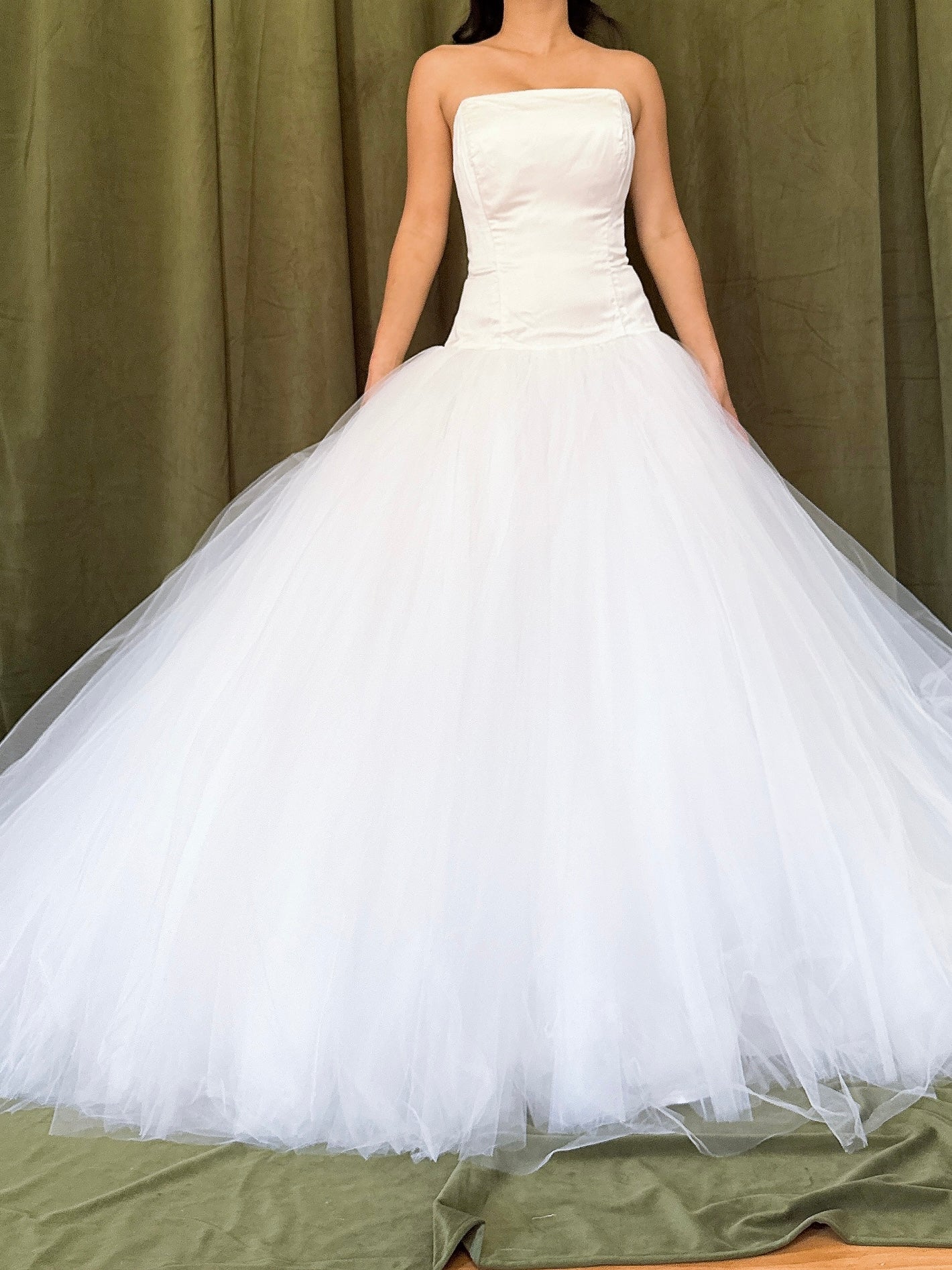Lazaro Drop waist Silk Tulle Gown - S