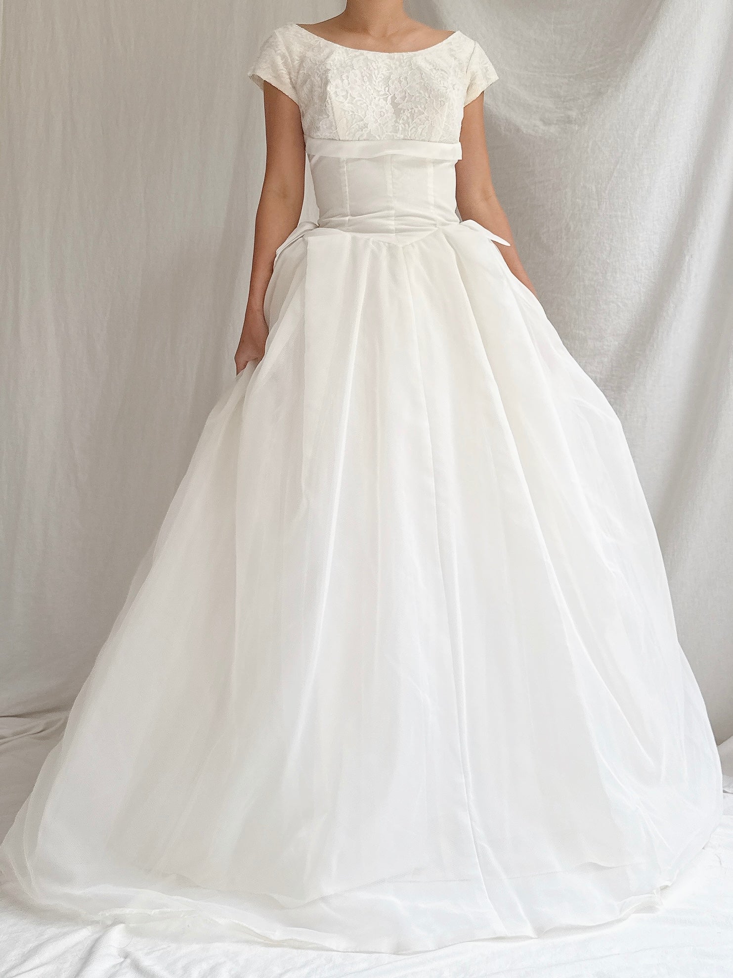 1950s Organdy and Lace Gown - XS