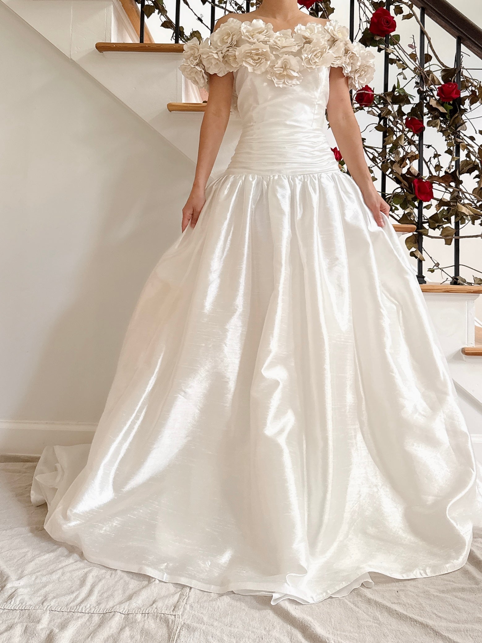 1980s Taffeta Rosette Gown - M/L