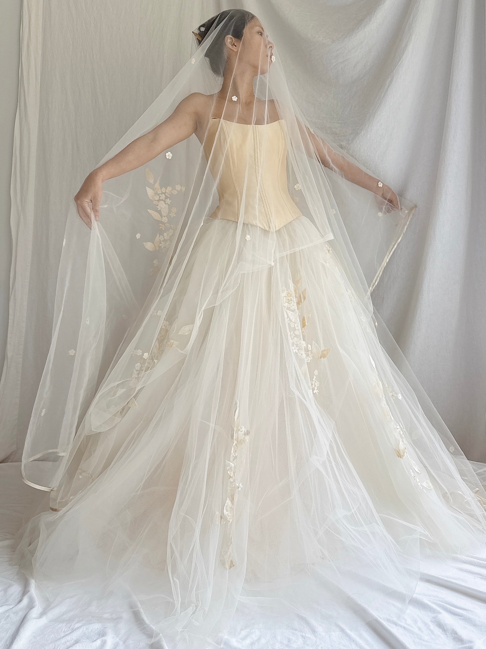 RESERVED - 1990s Bovina Italian Silk 3-Piece Wedding Gown Set - M/IT 44