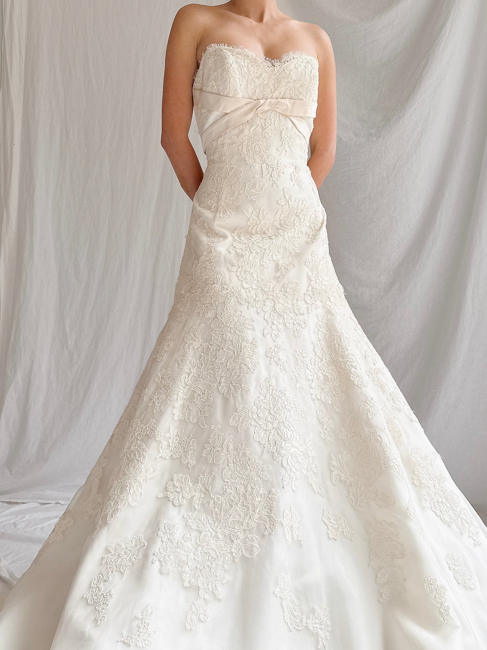 “RESERVED” Vintage Liancarlo Couture Alencon Lace & Silk Organza Gown - S/M 6