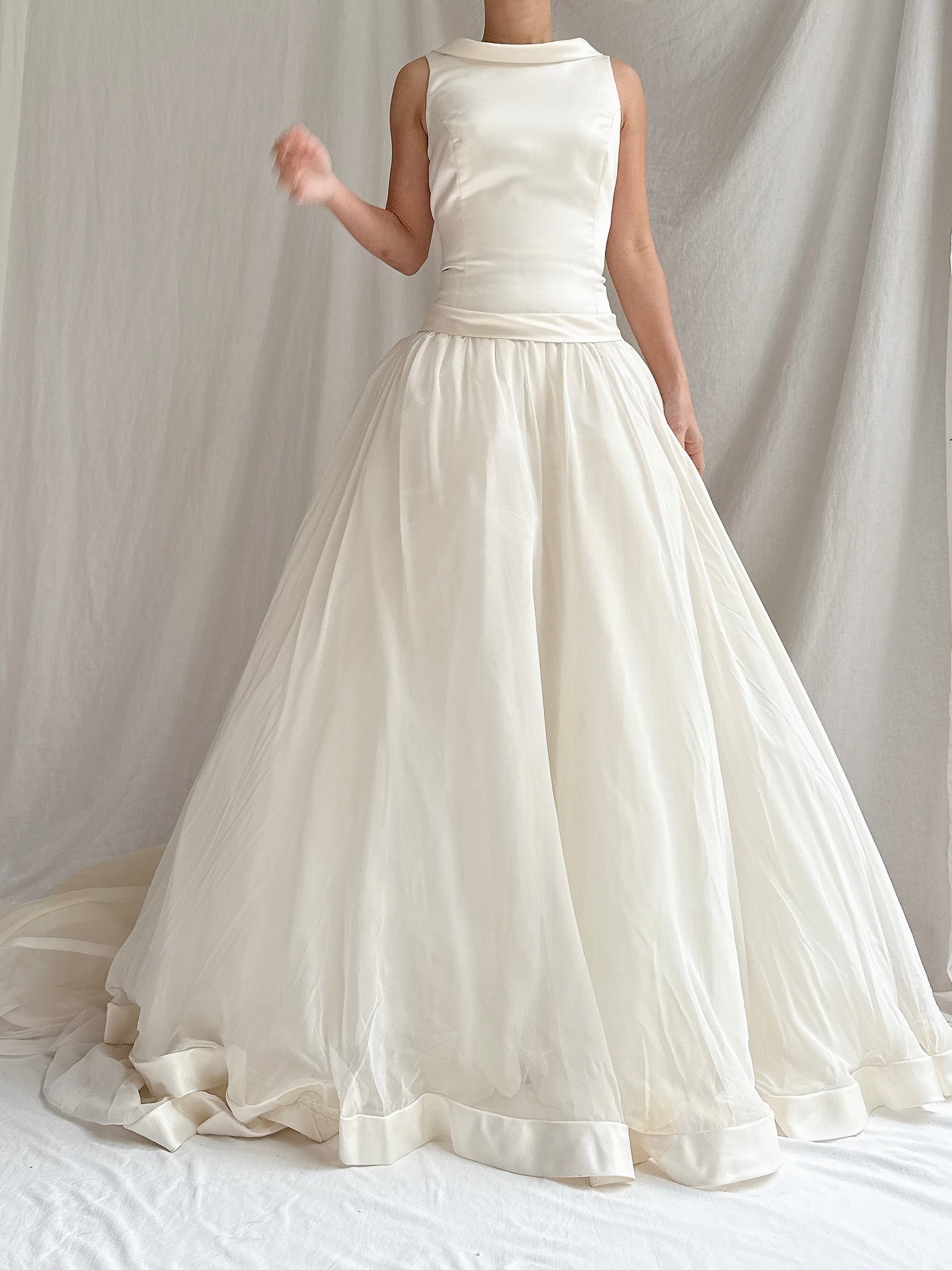 Vintage Chiffon High Neck Gown - M
