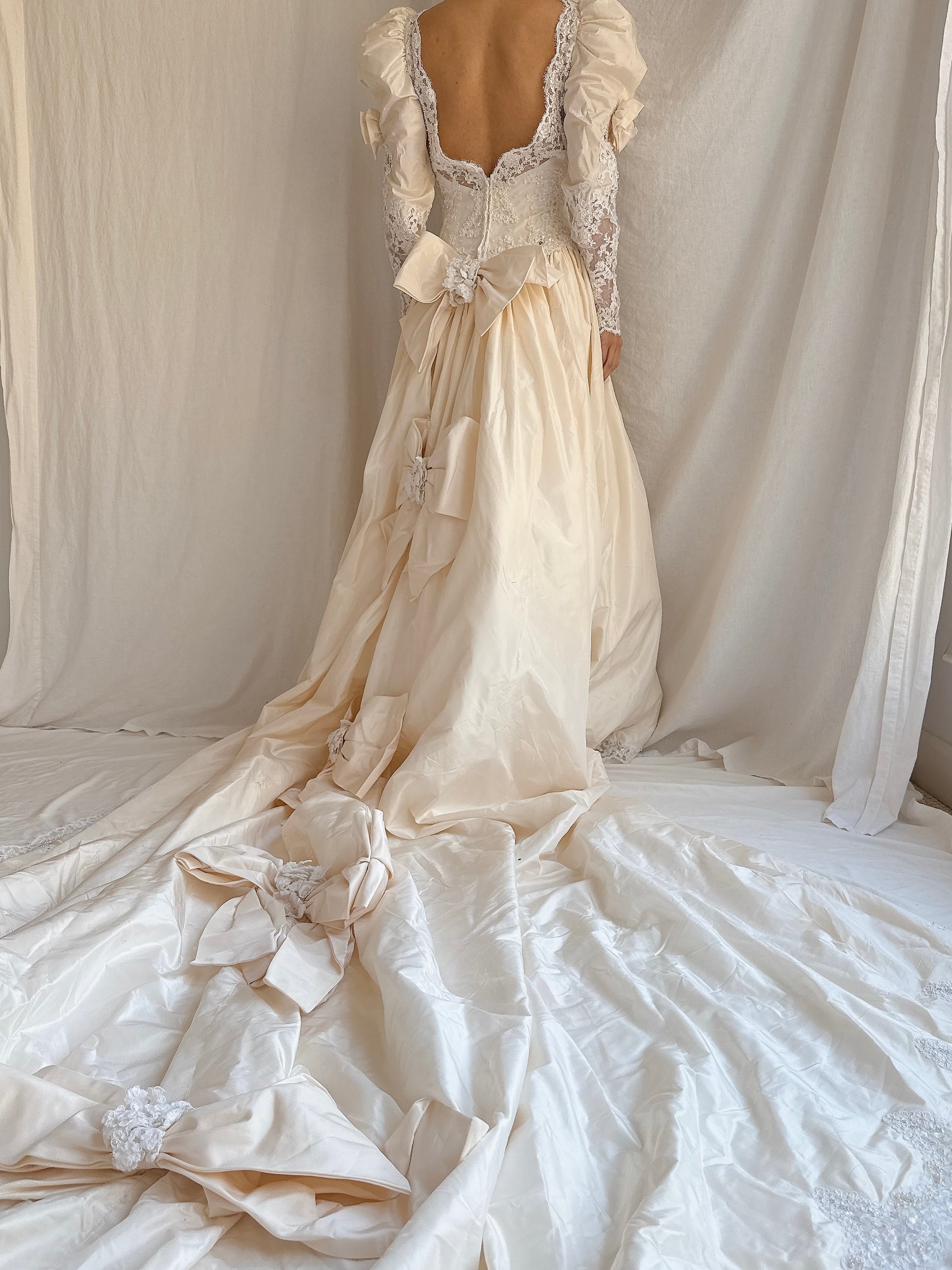 Vintage Silk Puff Sleeve Gown - S/M
