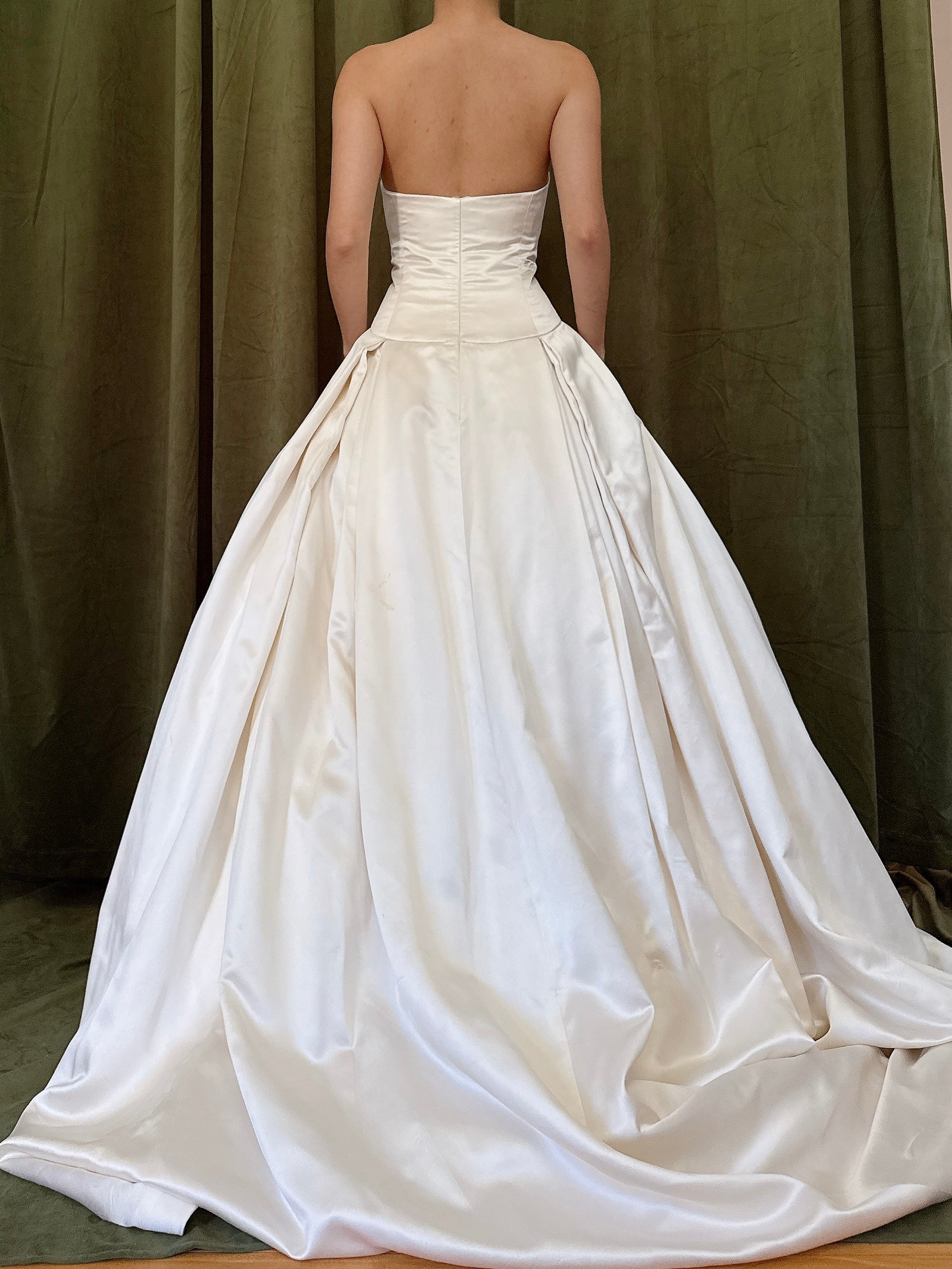 1990s Reem Acra Silk/Satin Gown - M/8