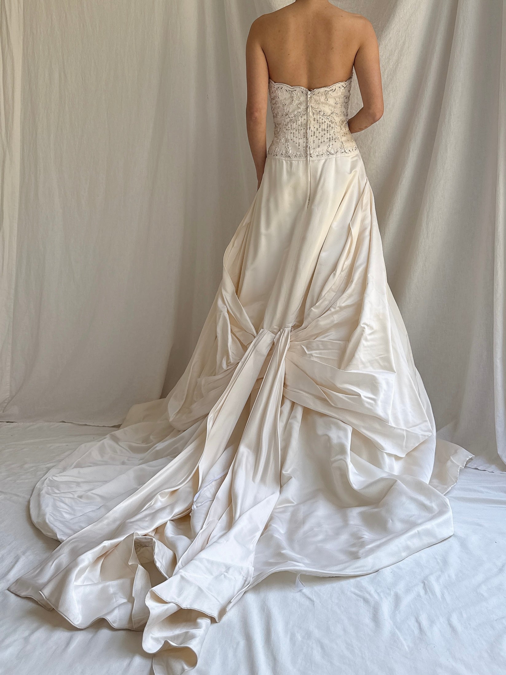 Vintage Jim Hjelm Silk Gown - M/8
