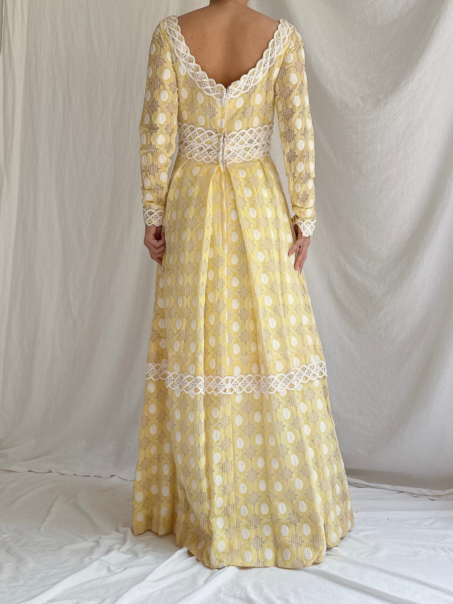 1960s Lace Long Sleeve Gown - XS