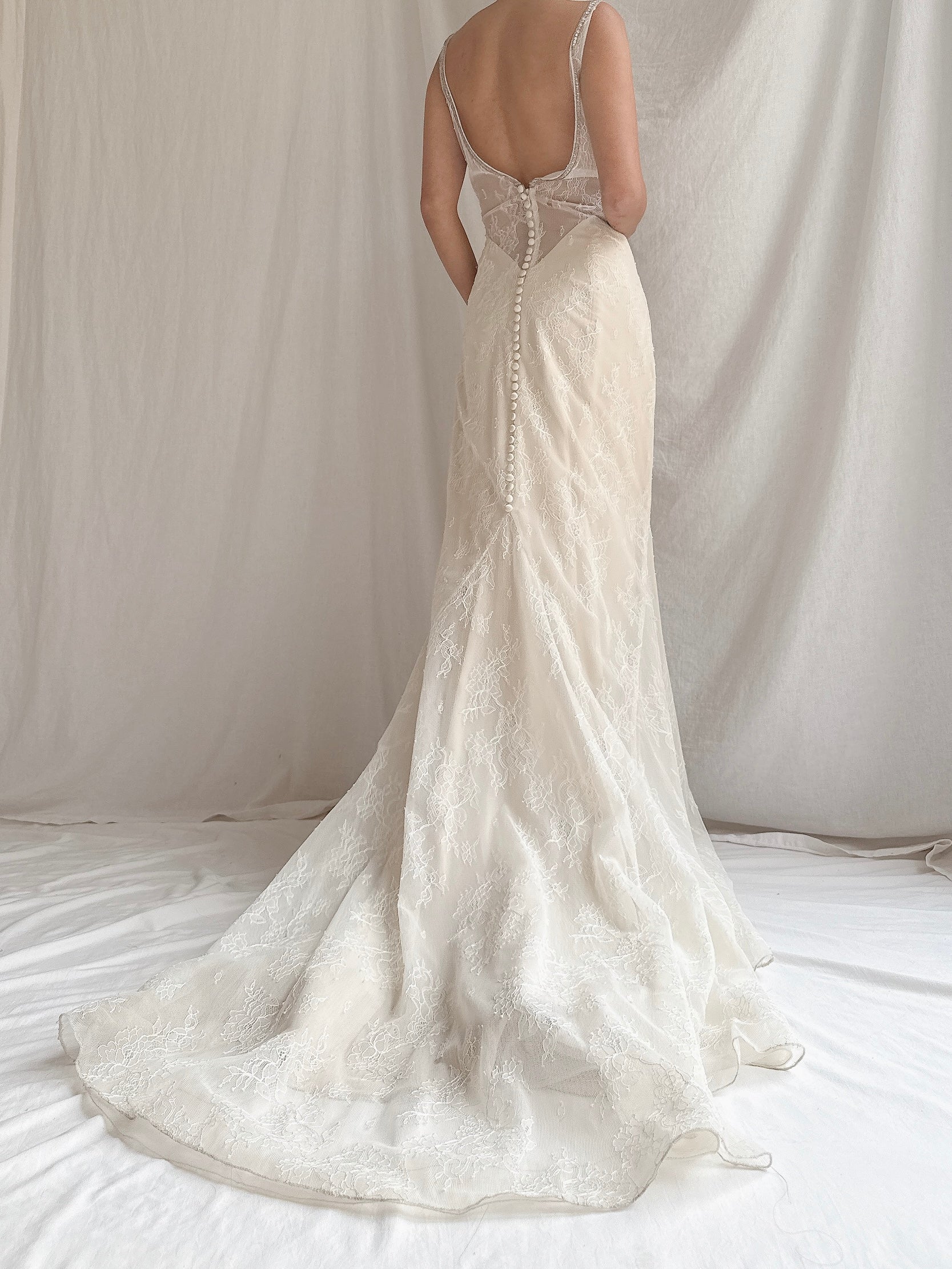 Liancarlo Couture Chantilly Lace and Silk Gown - M/6
