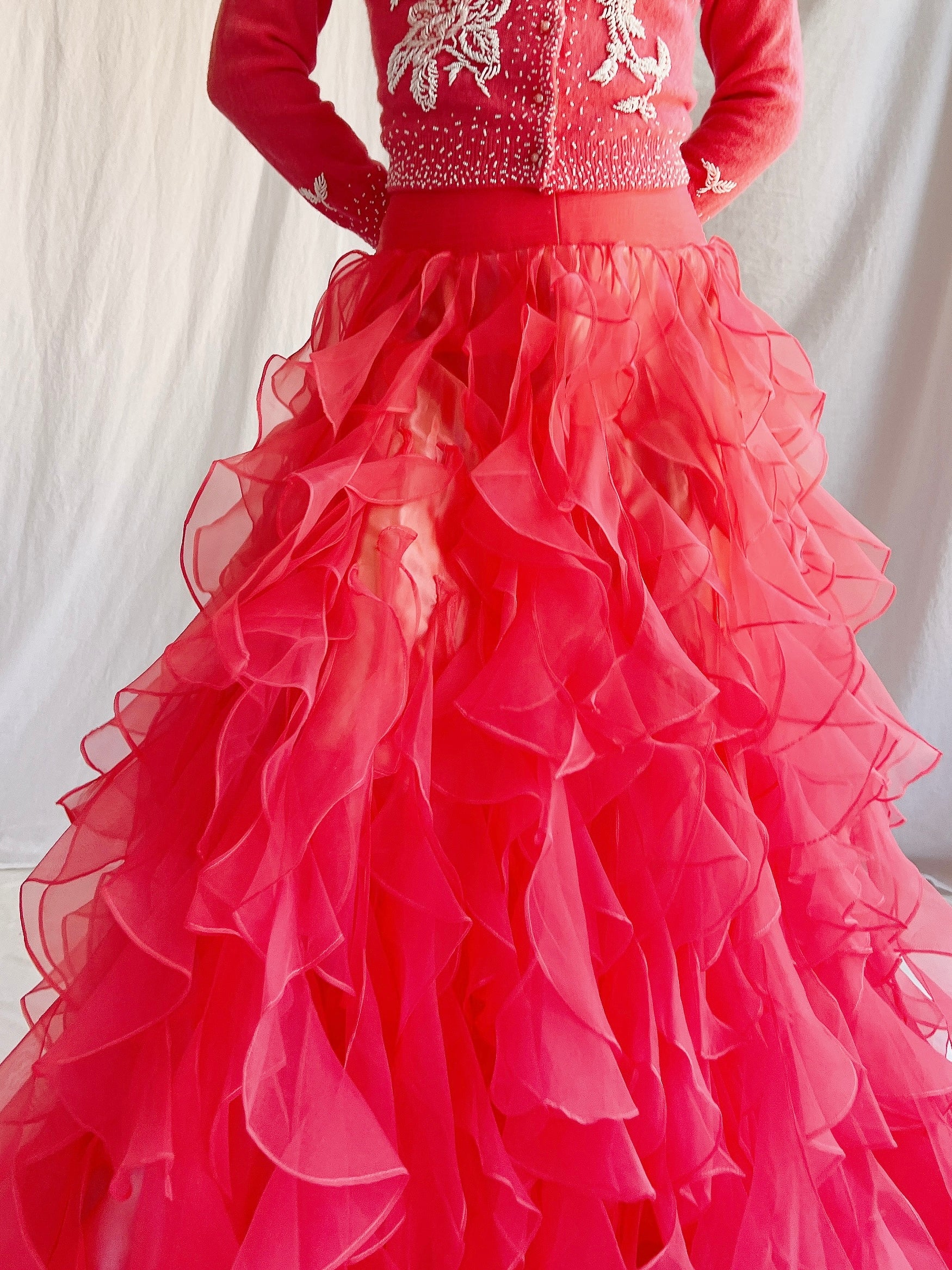 Vintage Blood Orange Ruffle Dropped Waist Skirt - M