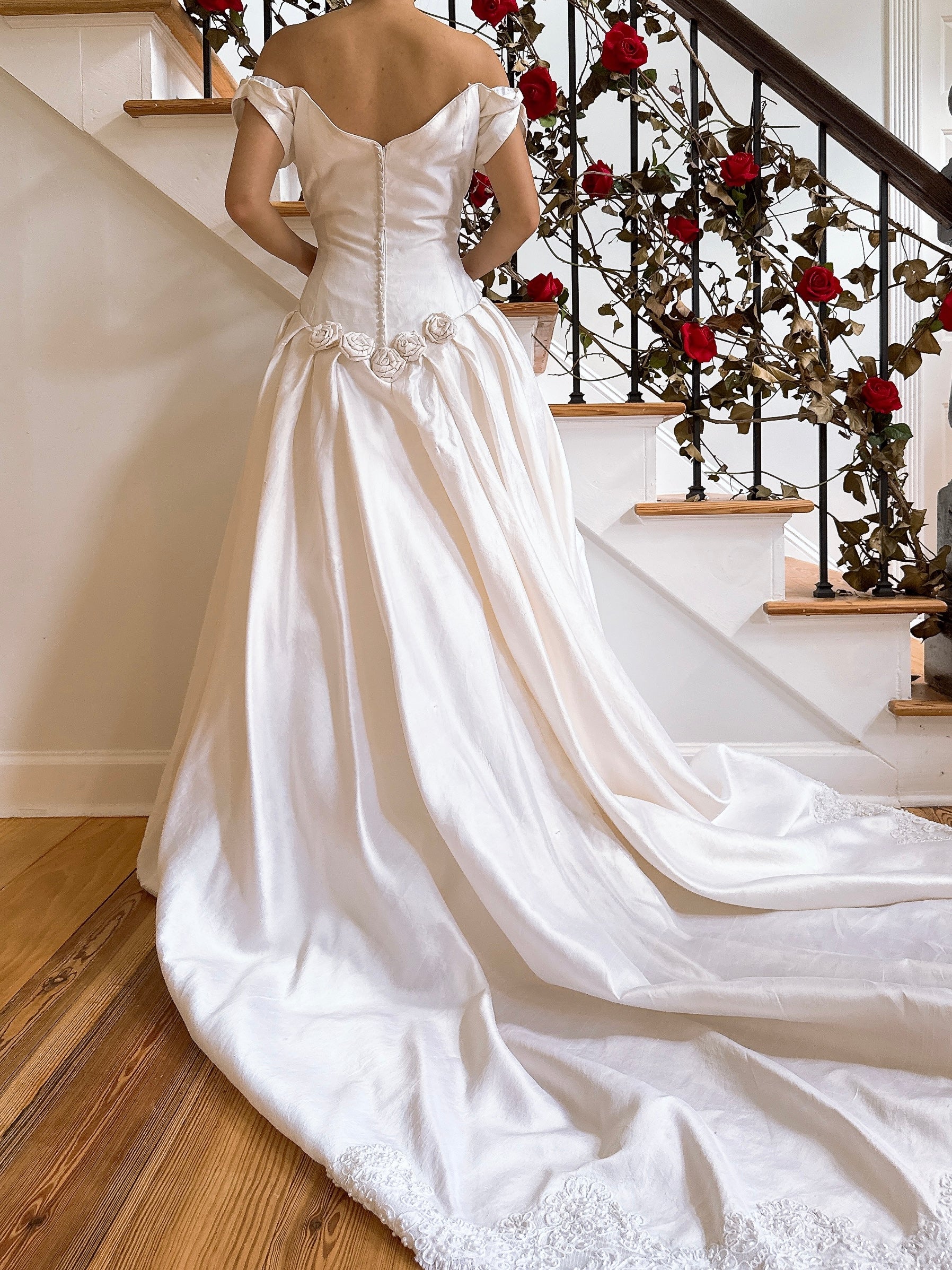 Vintage Cream Raw Silk Gown - M