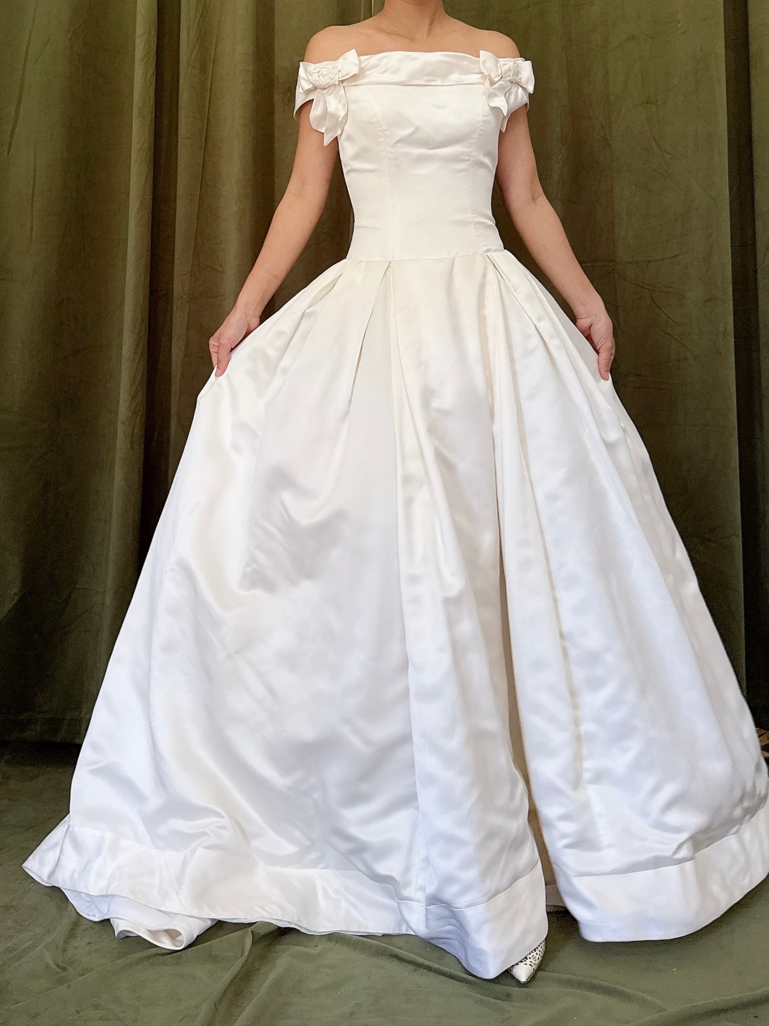 Vintage Vera Wang Silk Gown - S