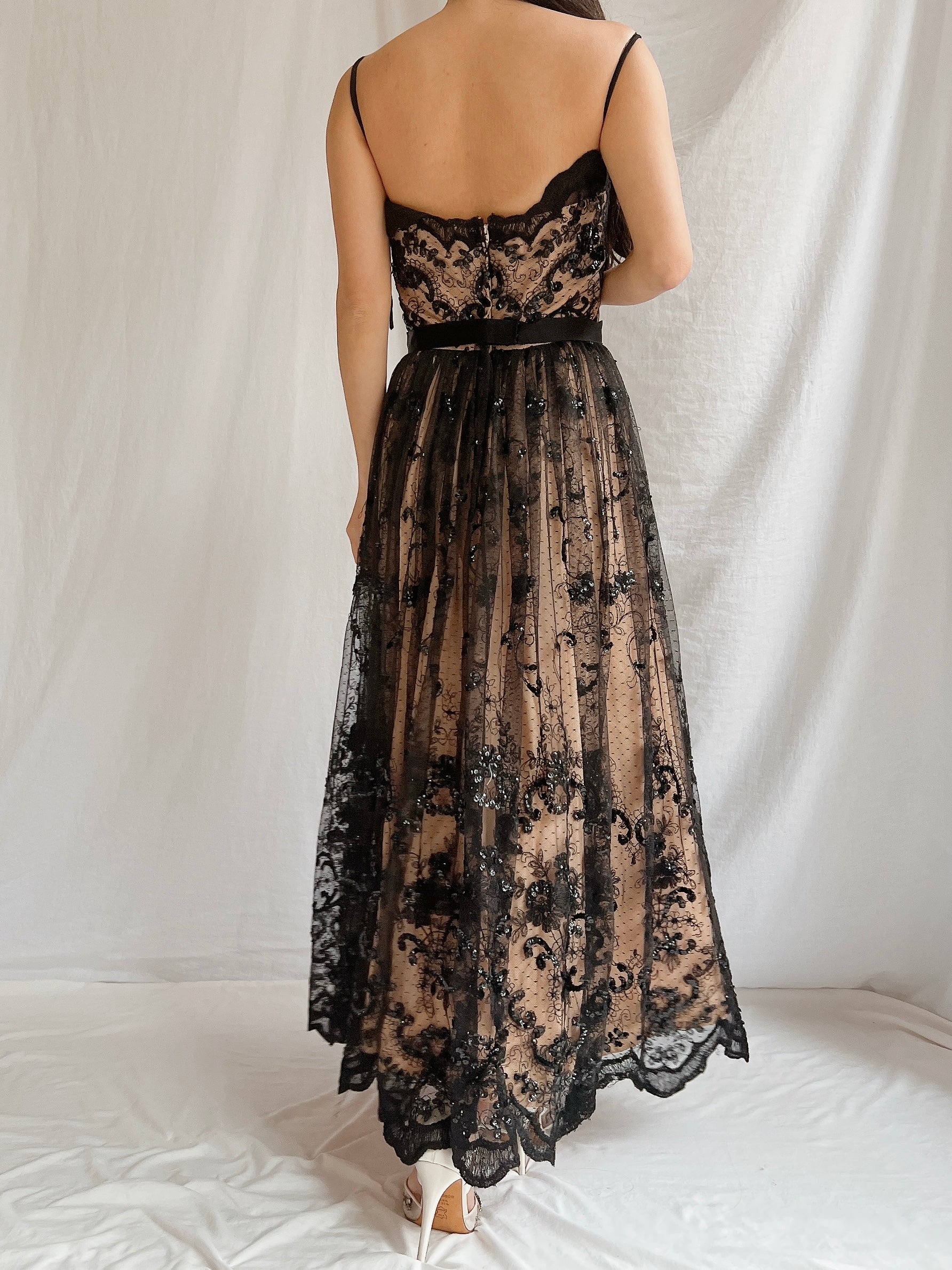 Vintage Nude and Black Lace Dress - S
