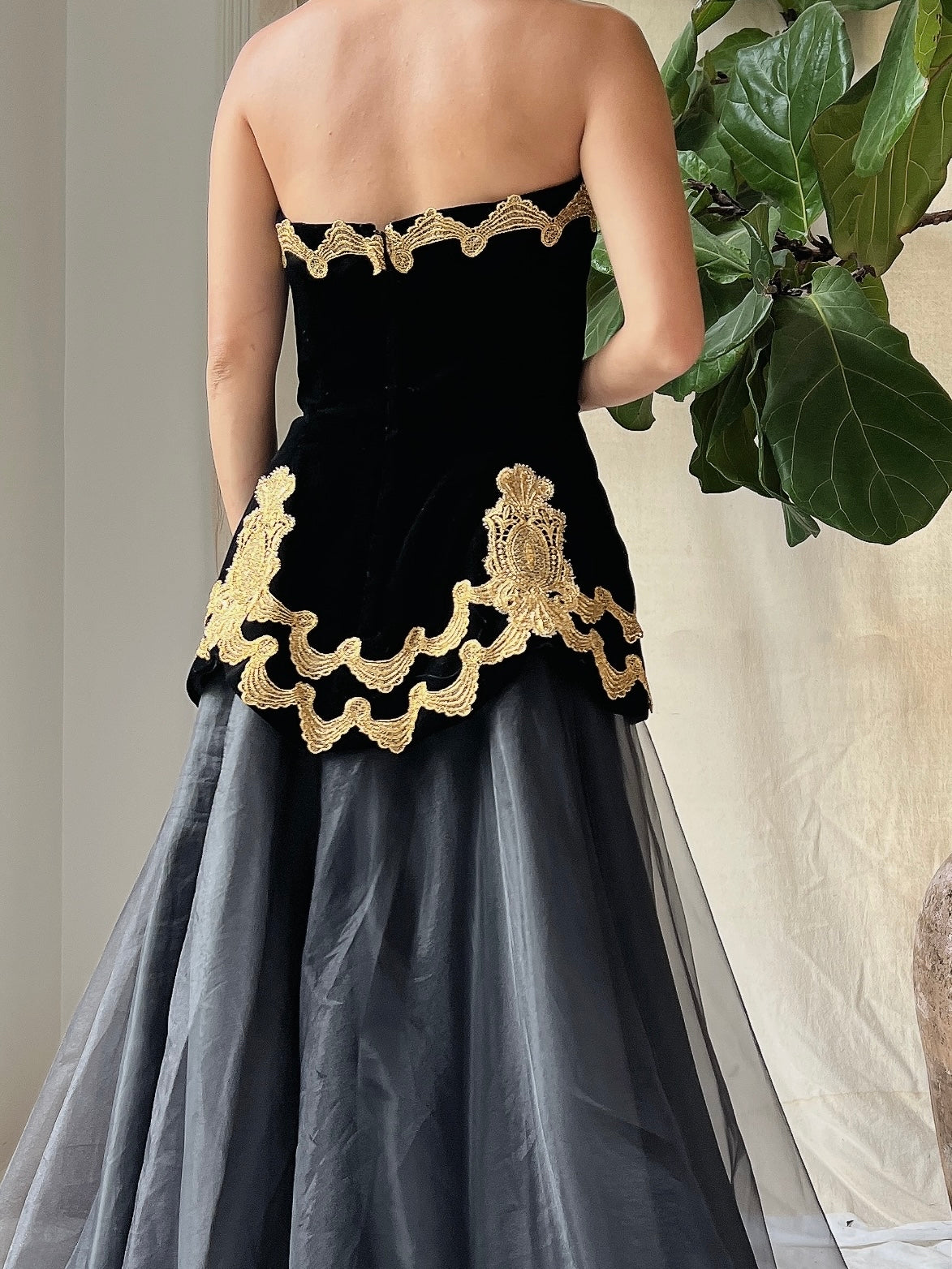 Vintage Strapless Velvet Top - S