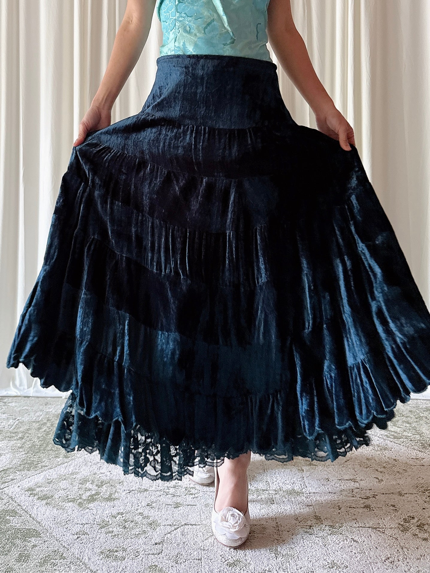 Vintage Serena Kay Blue Velvet Skirt - Waist 27”