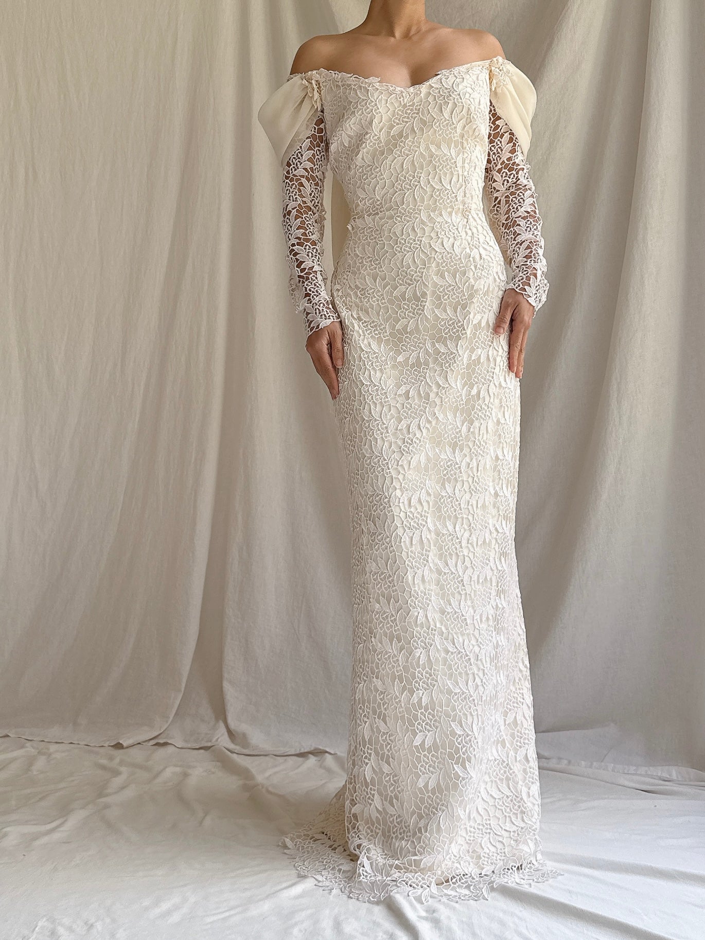 Vintage Off-the-Shoulder Dress - XS/S