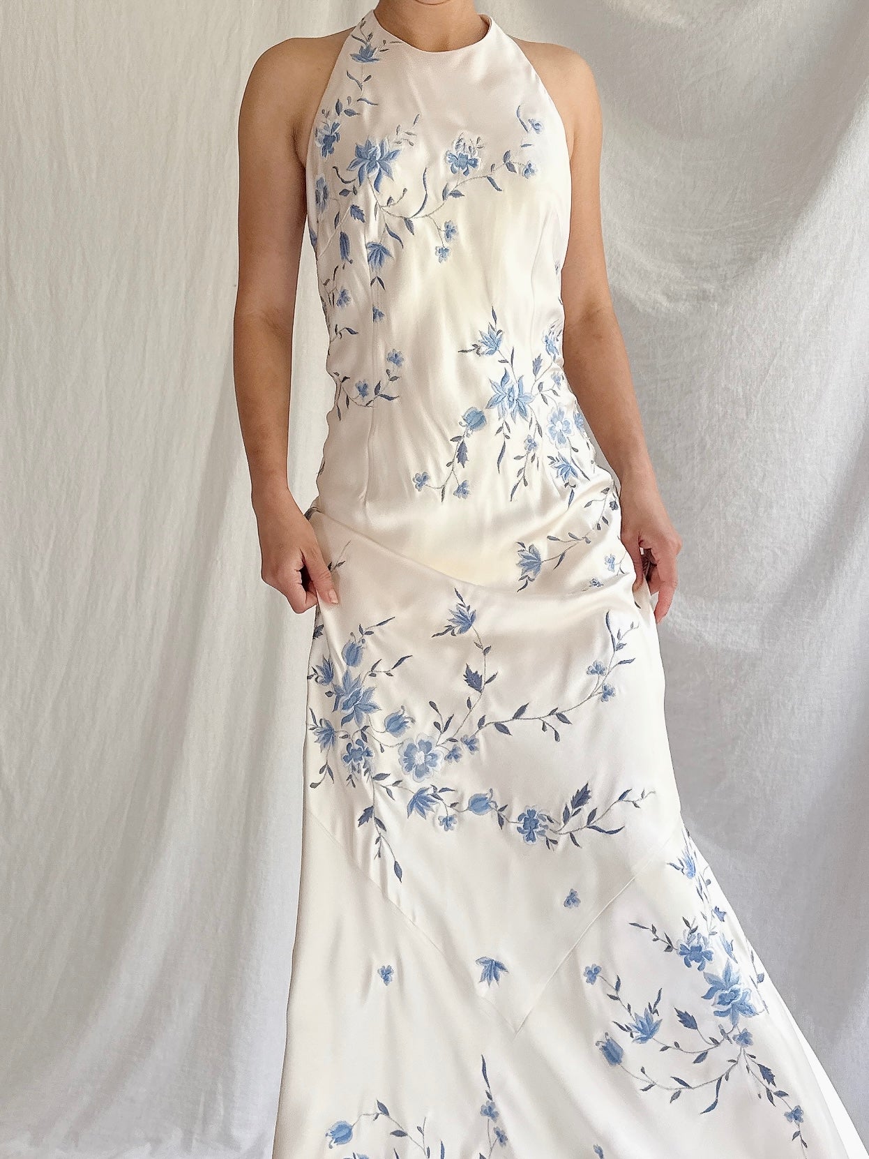 Vintage Silk Embroidered Gown - M/10