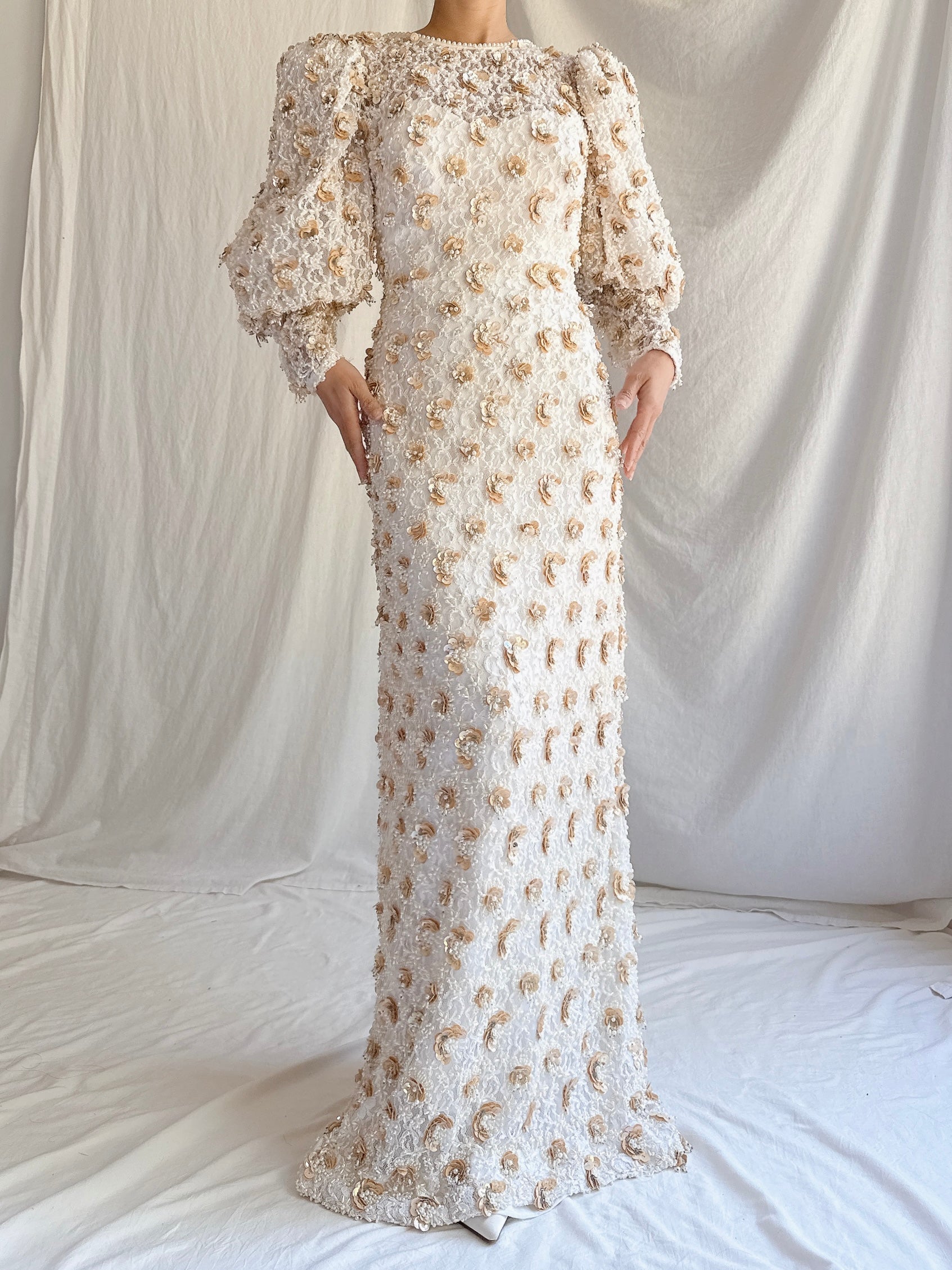 1980s Mutton Sleeves Lace Beaded Gown - M