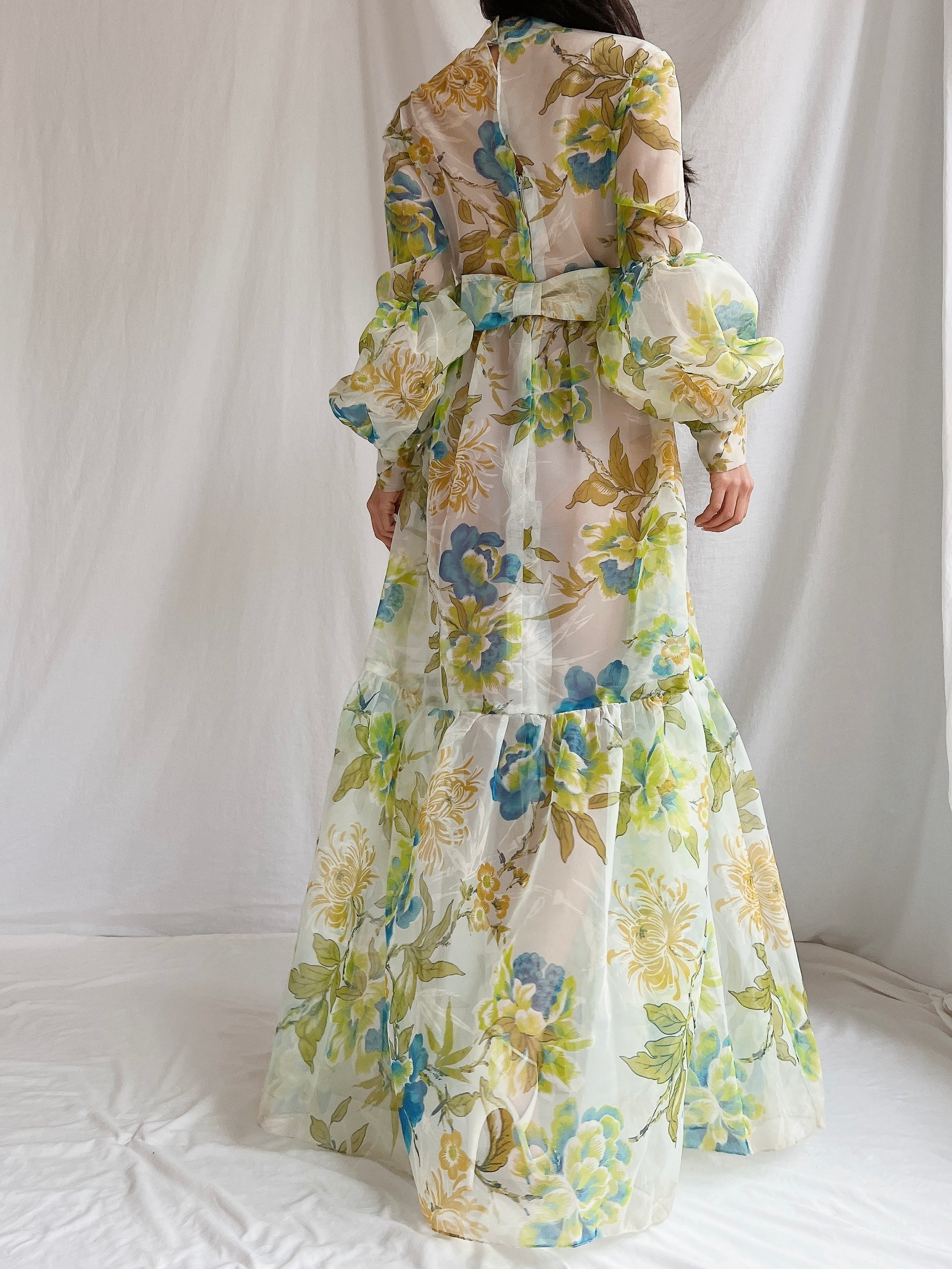 1970s Sheer Voile Puff Sleeves Gown - M