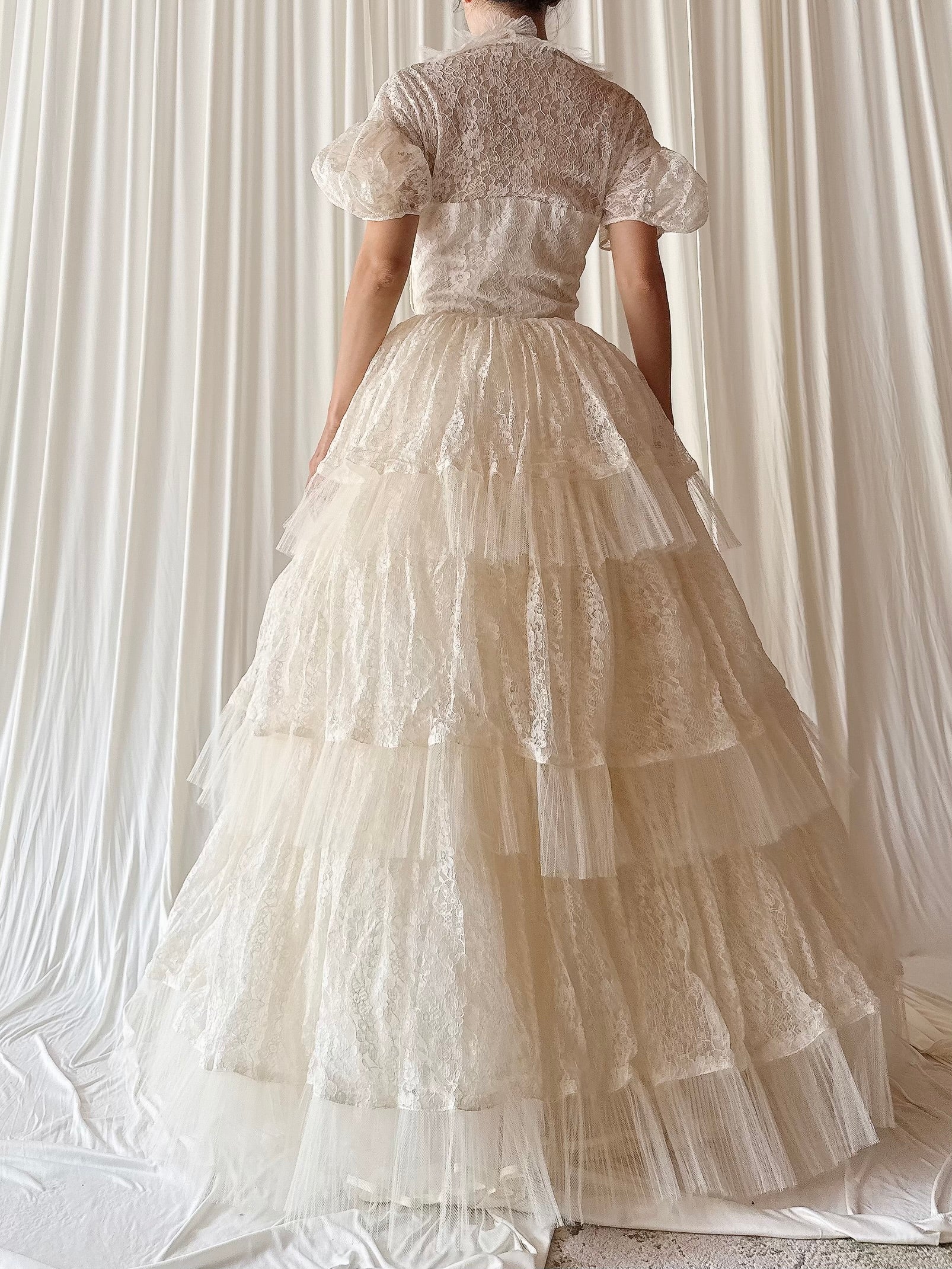 1950s Lace and Tulle Gown - S