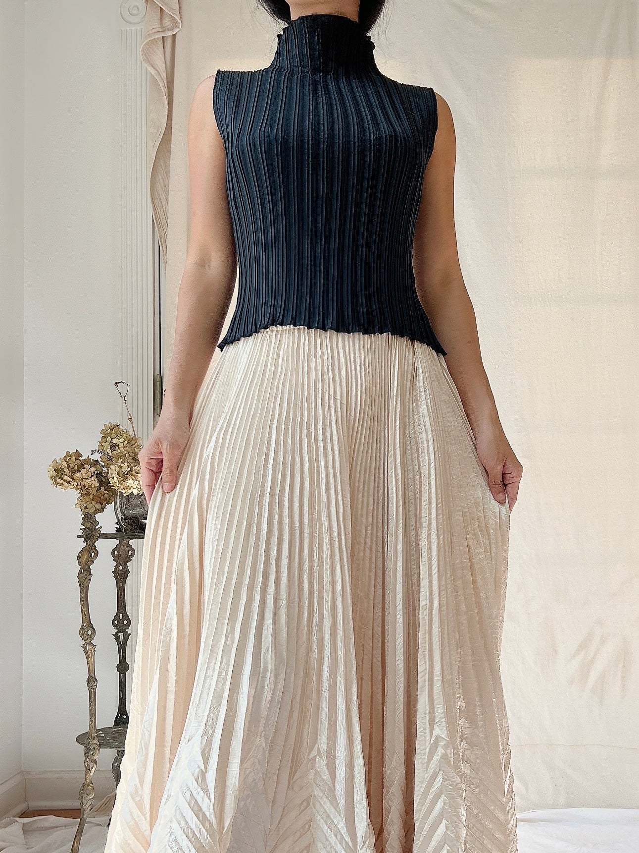 Vintage Micro-Pleated Mock Neck Top - S-M