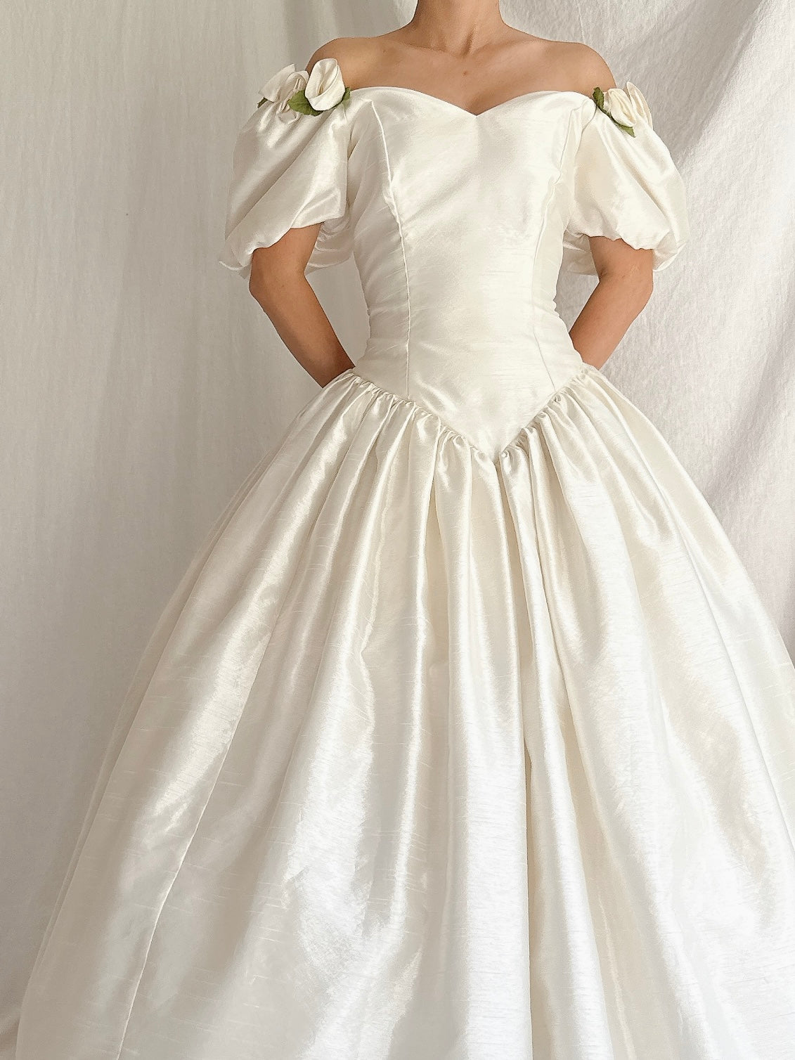 1980s Taffeta Puff Sleeves Dress - S/M