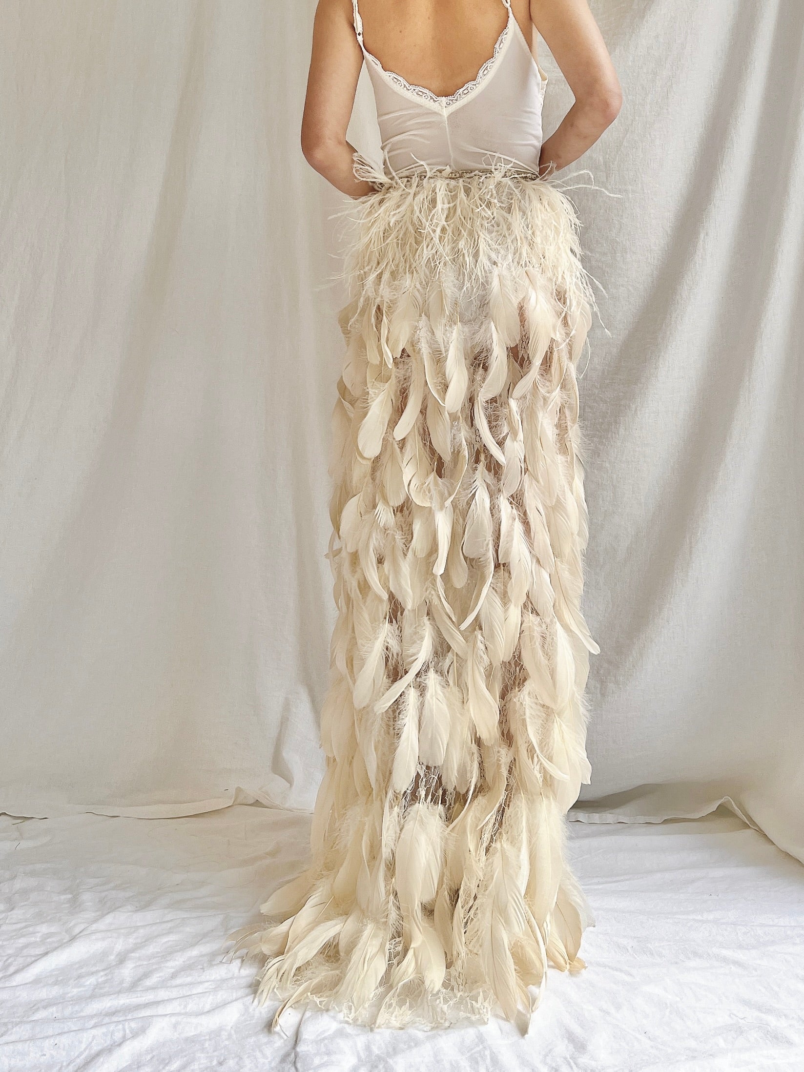 Vintage Buttercream Feather and Lace Skirt - S