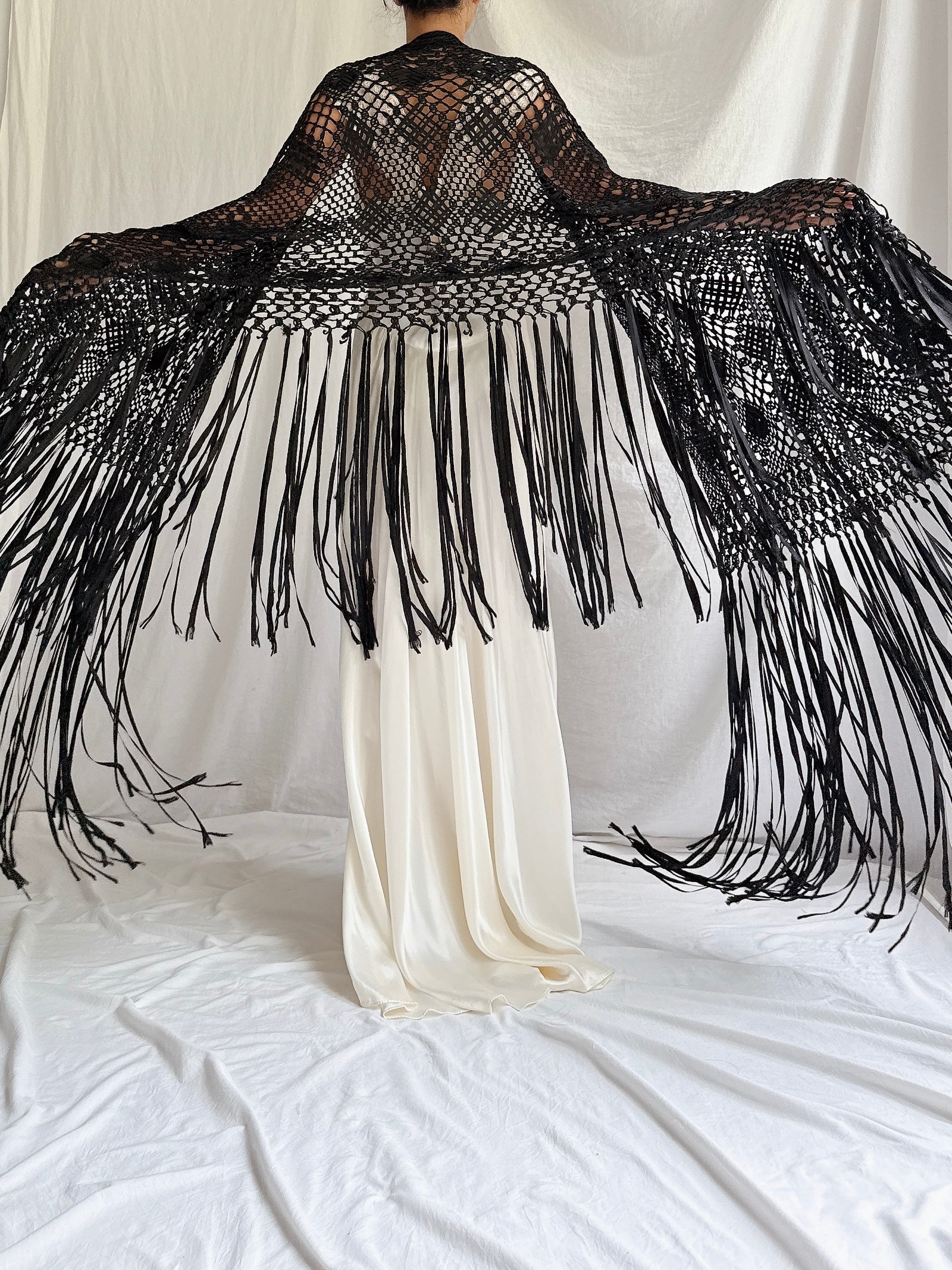 Vintage Black Macrame Shawl - OSFM