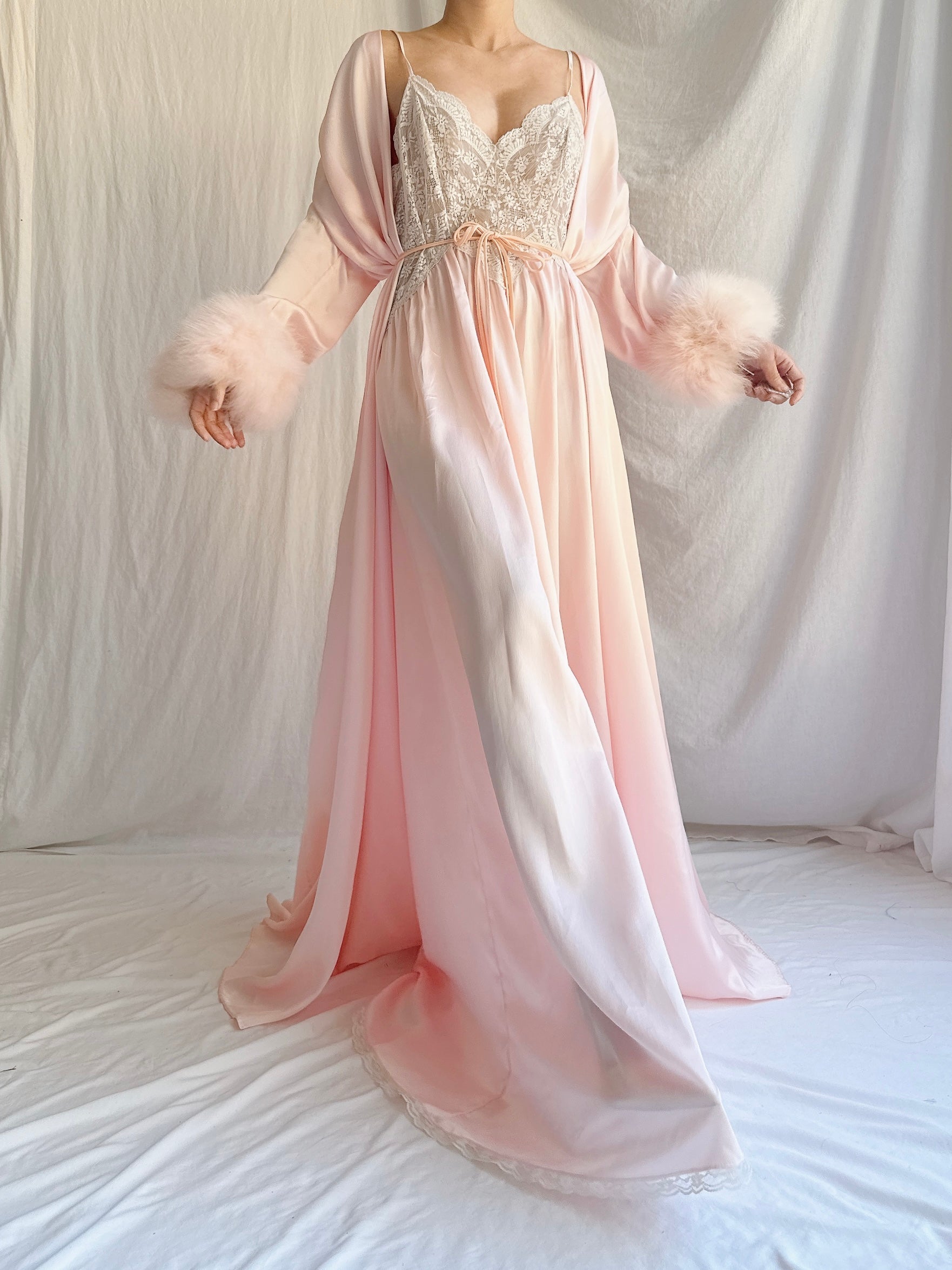 Vintage Pink Lucie Ann Feather 2 Piece Set - OSFM