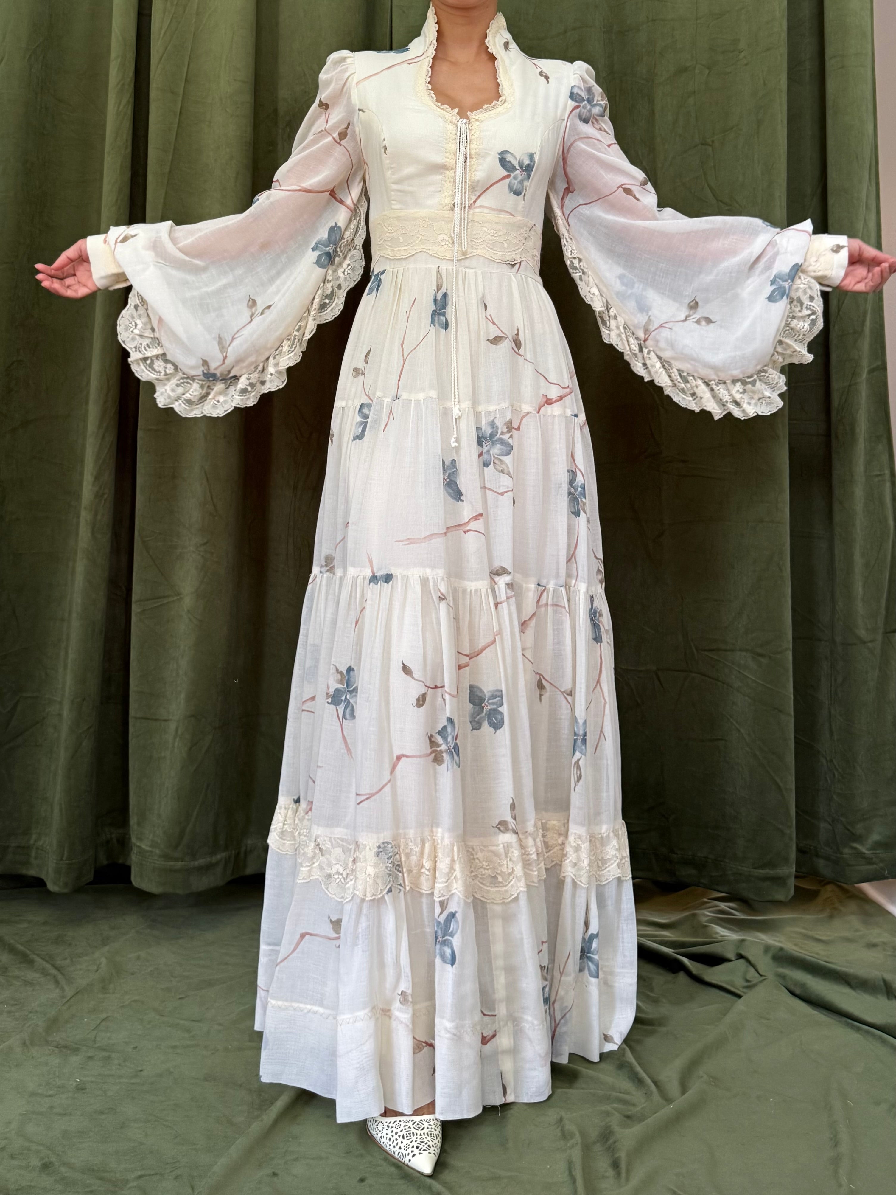 1970s Rare Gunne Sax Cotton Poet Sleeve Dress - S