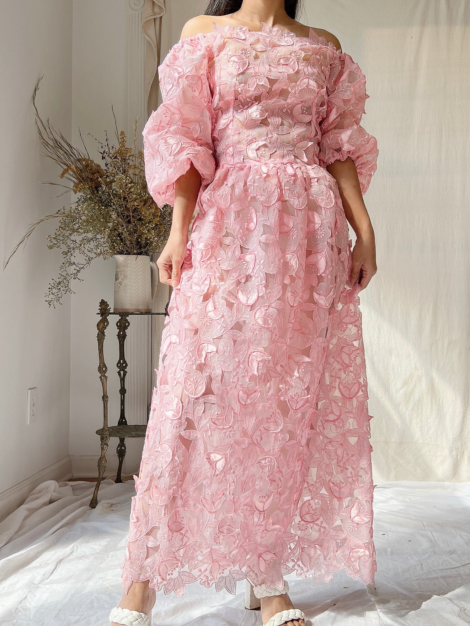 Vintage Pink Cutout Off-the-Shoulder Dress - M