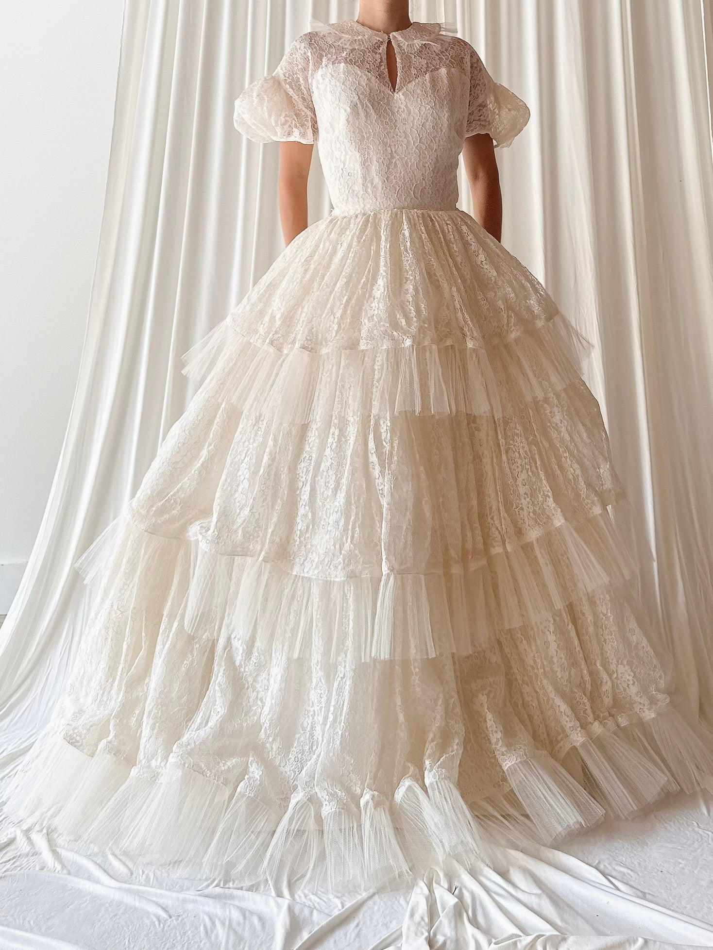 1950s Lace and Tulle Gown - S
