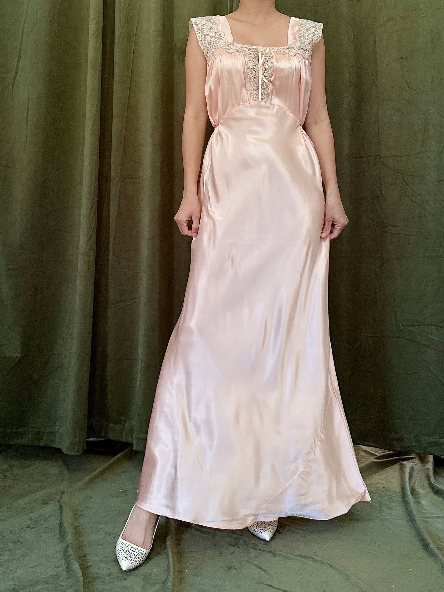 1930s Pink Satin Slip Dress - M