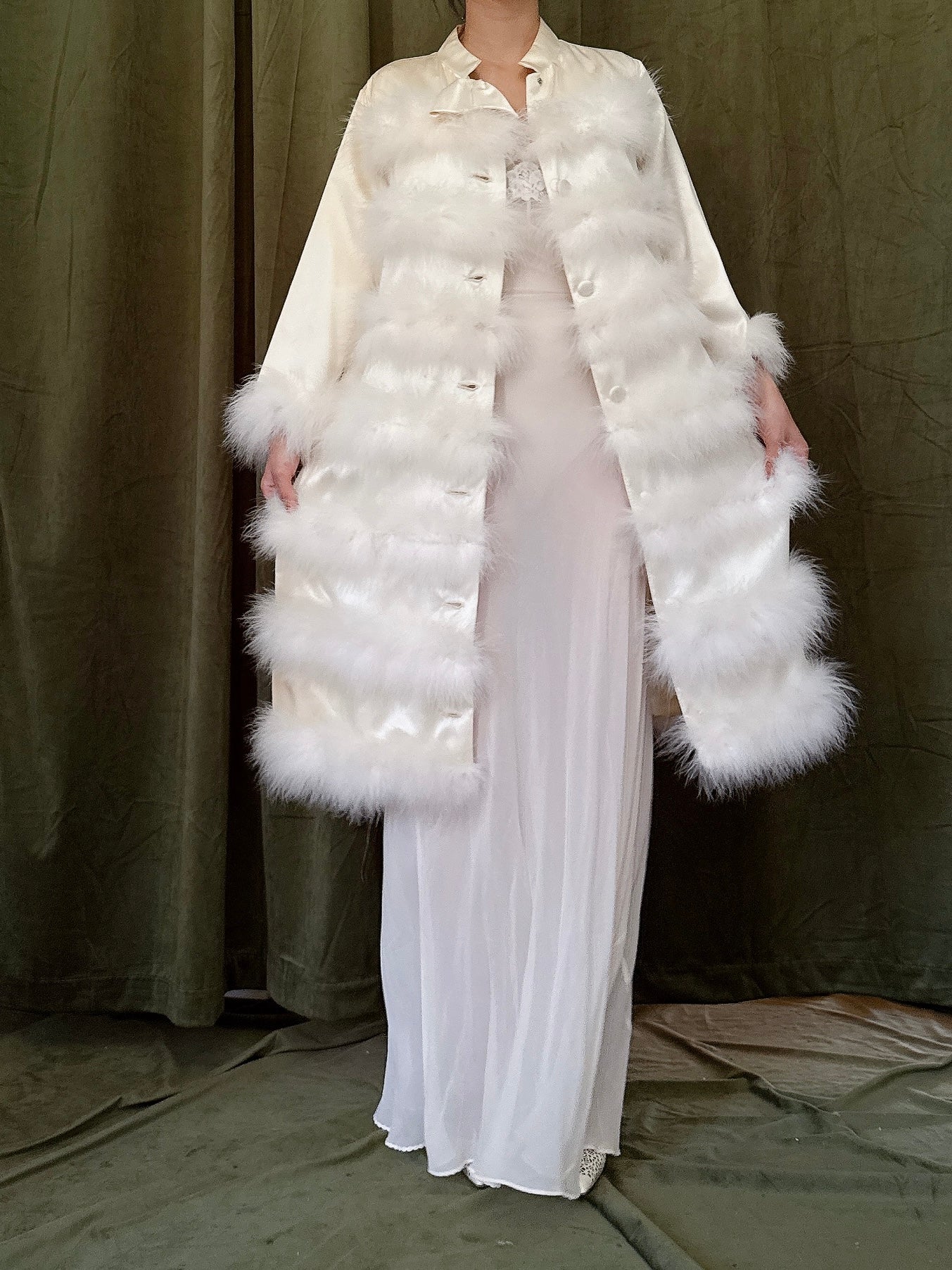 Vintage Satin Marabou Duster - M