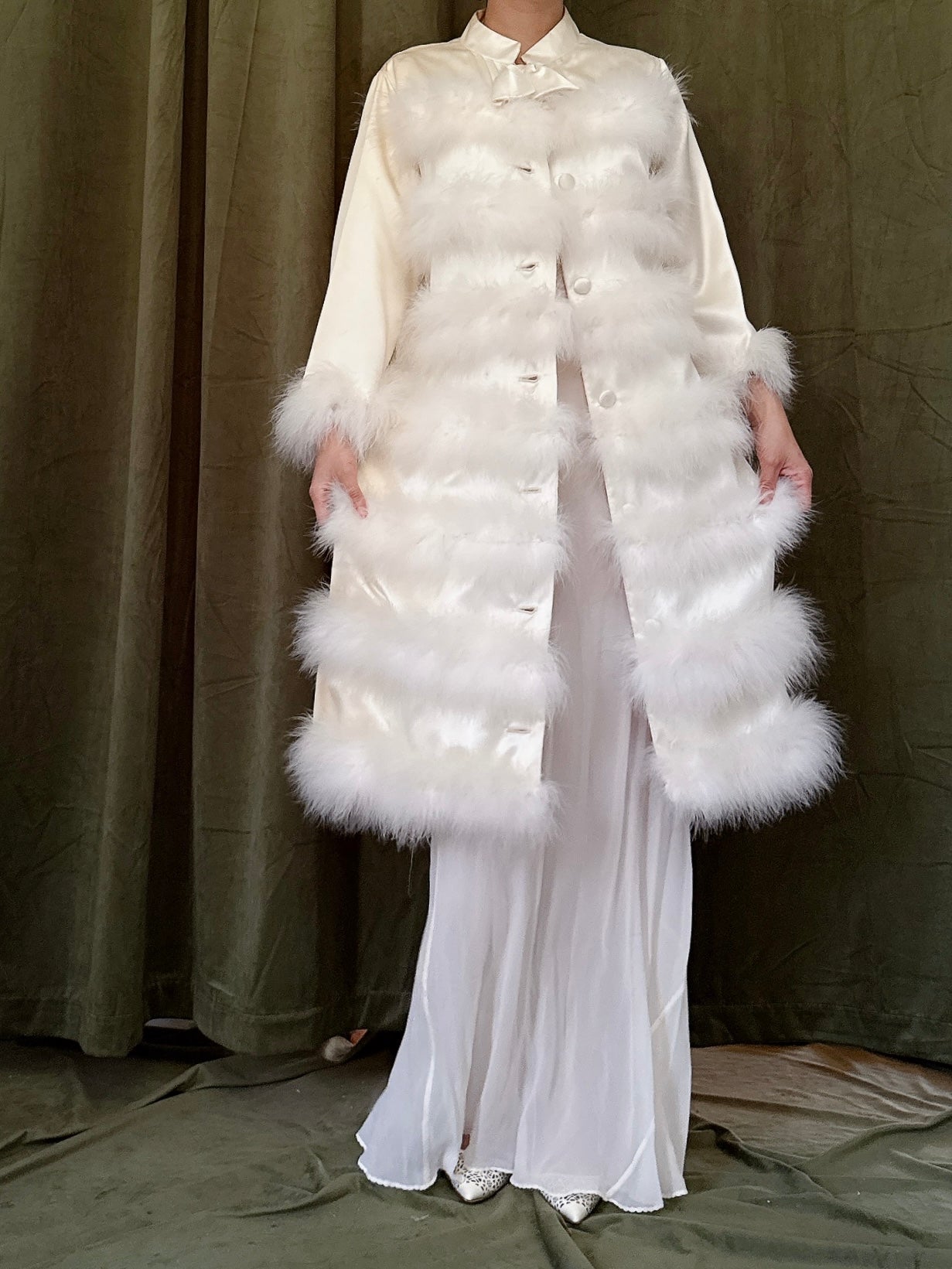 Vintage Satin Marabou Duster - M