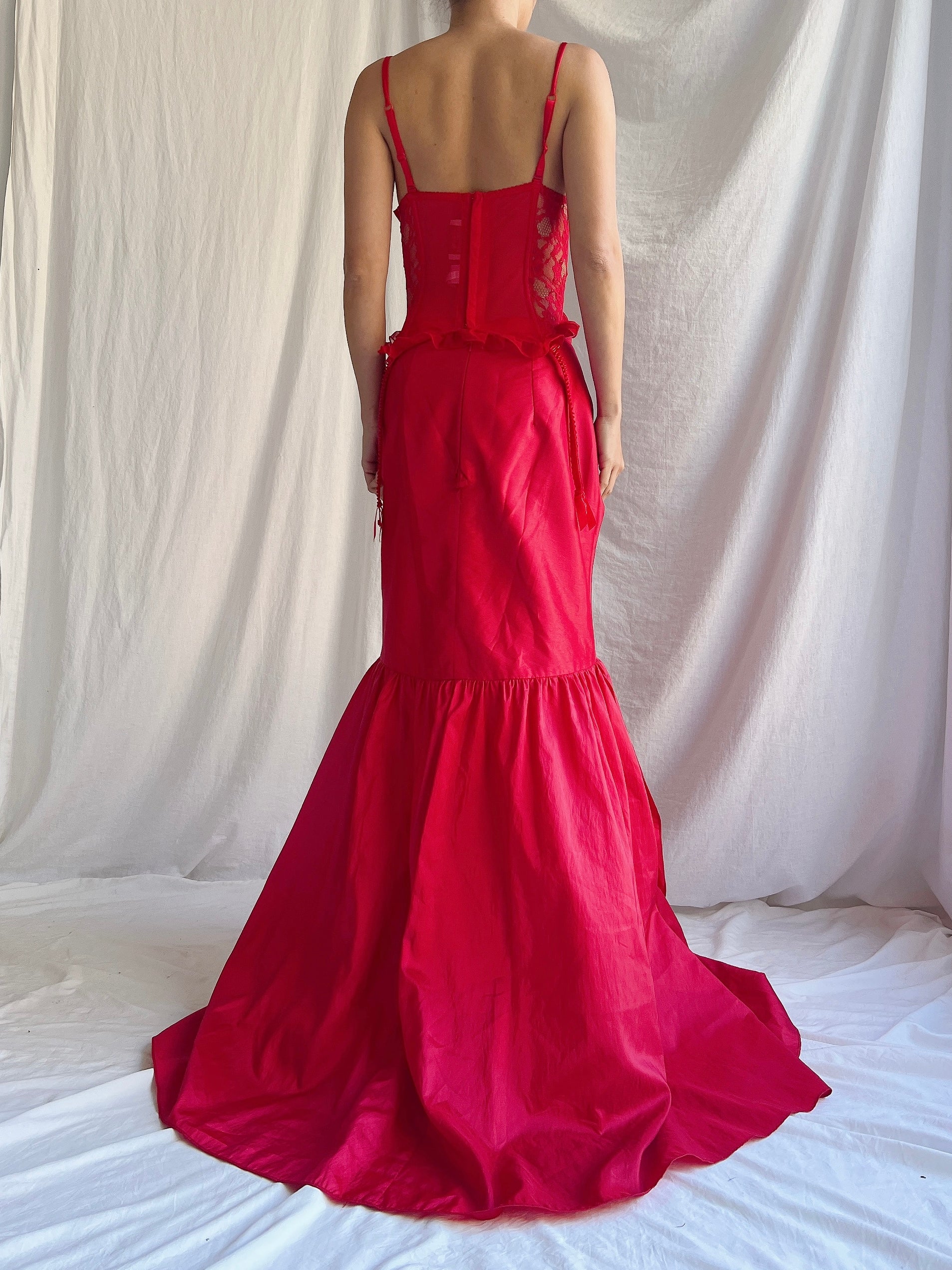 Vintage Taffeta Skirt and Lace Top - S