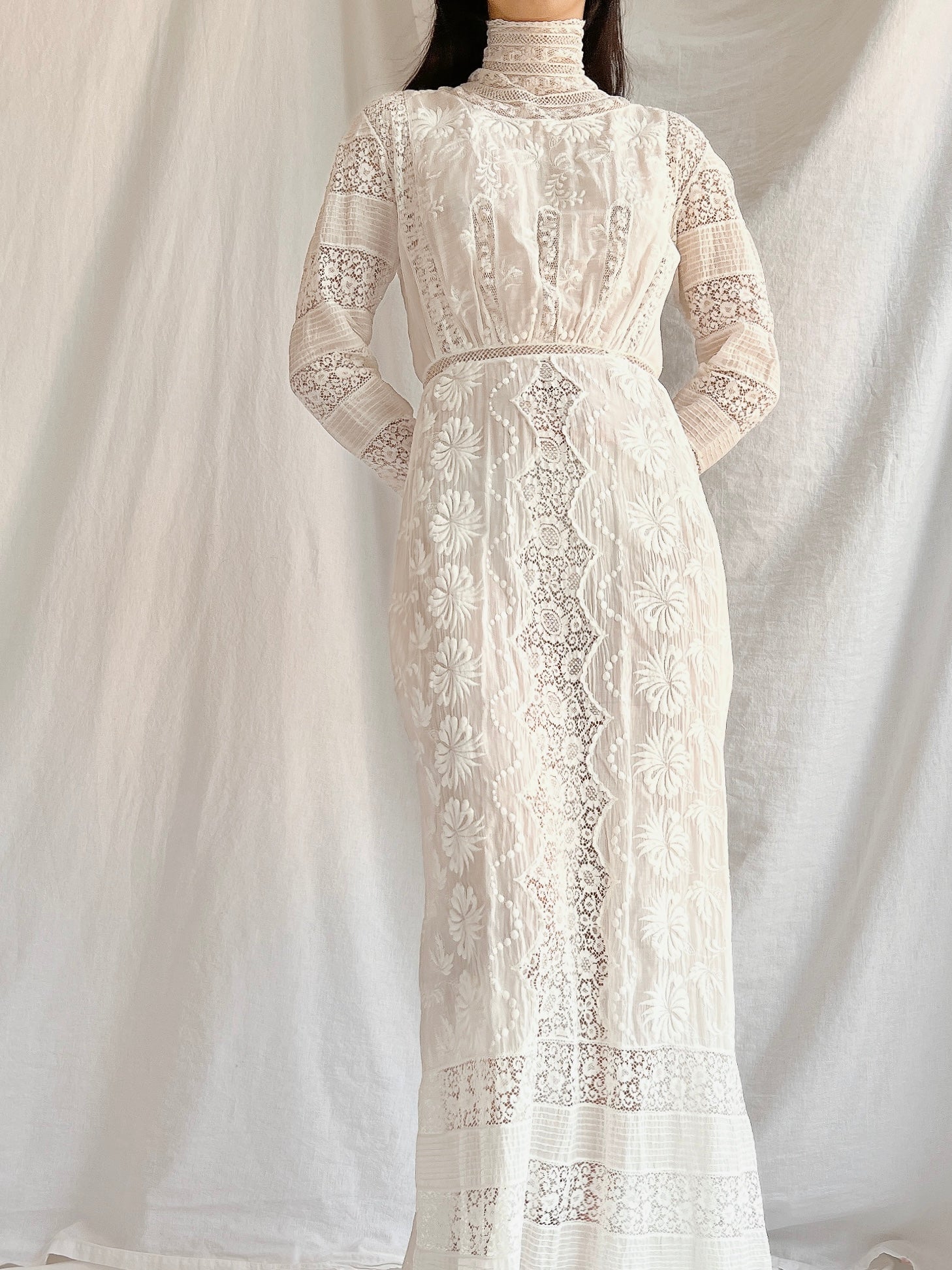 Antique Embroidered Lace Dress - XS