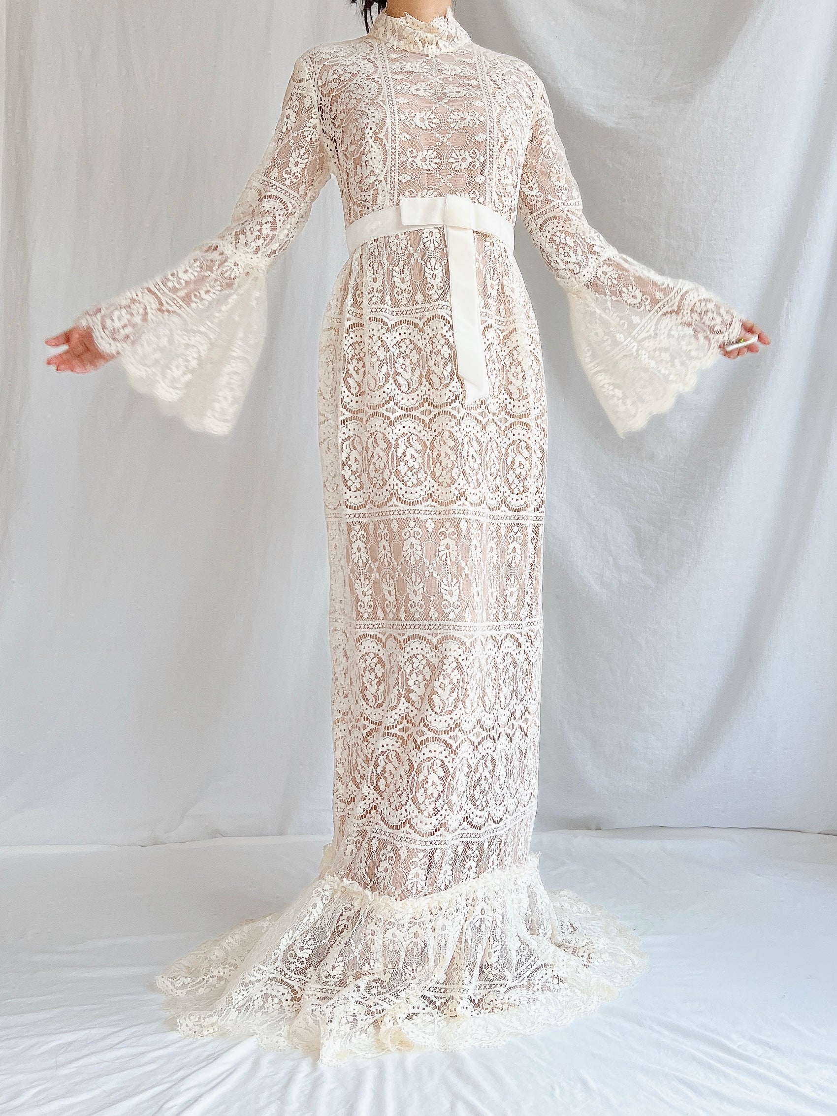 1970s Sheer Filet Lace Gown - M