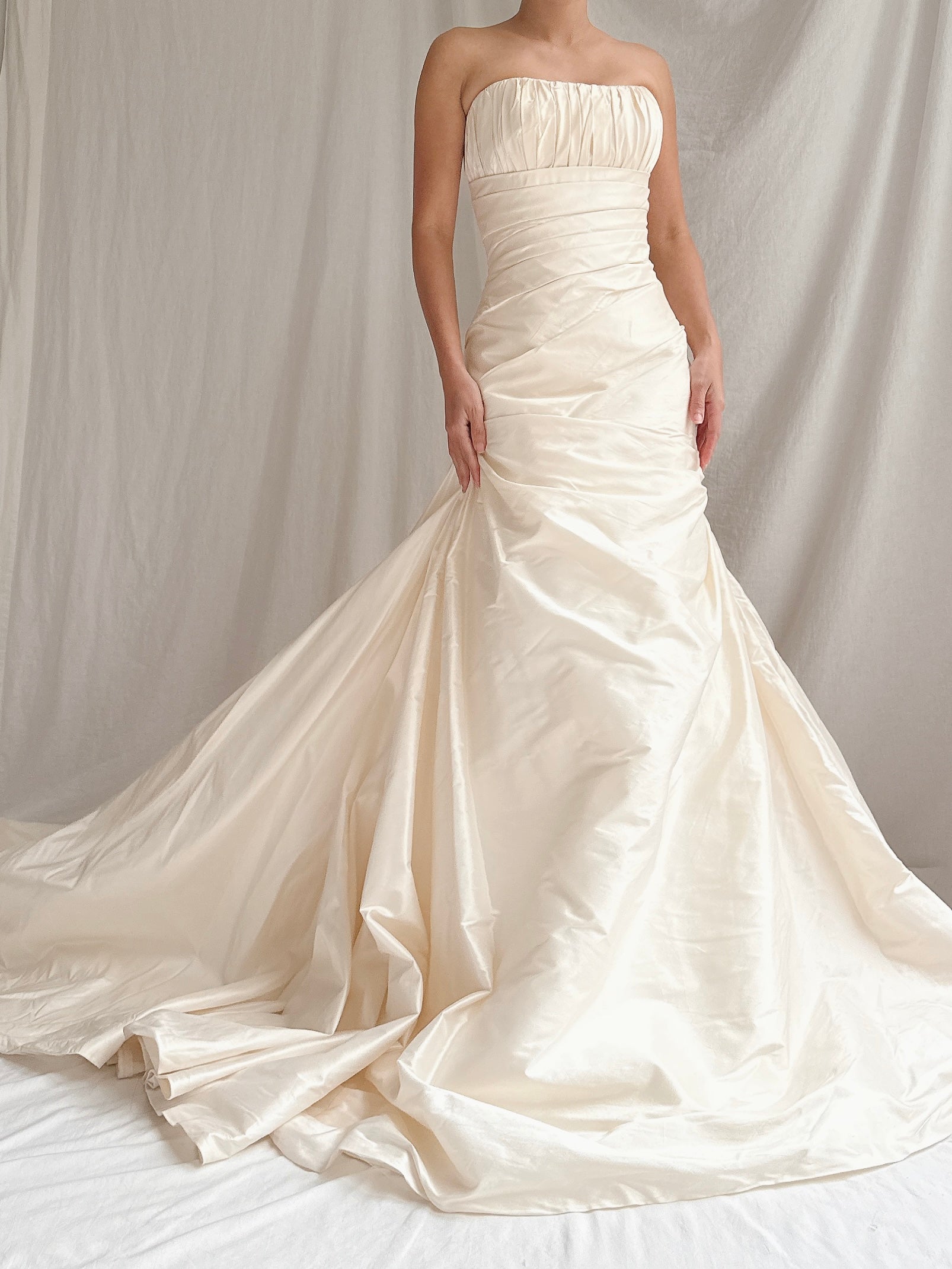 Vintage Pronovias Strapless Silk Gown - M