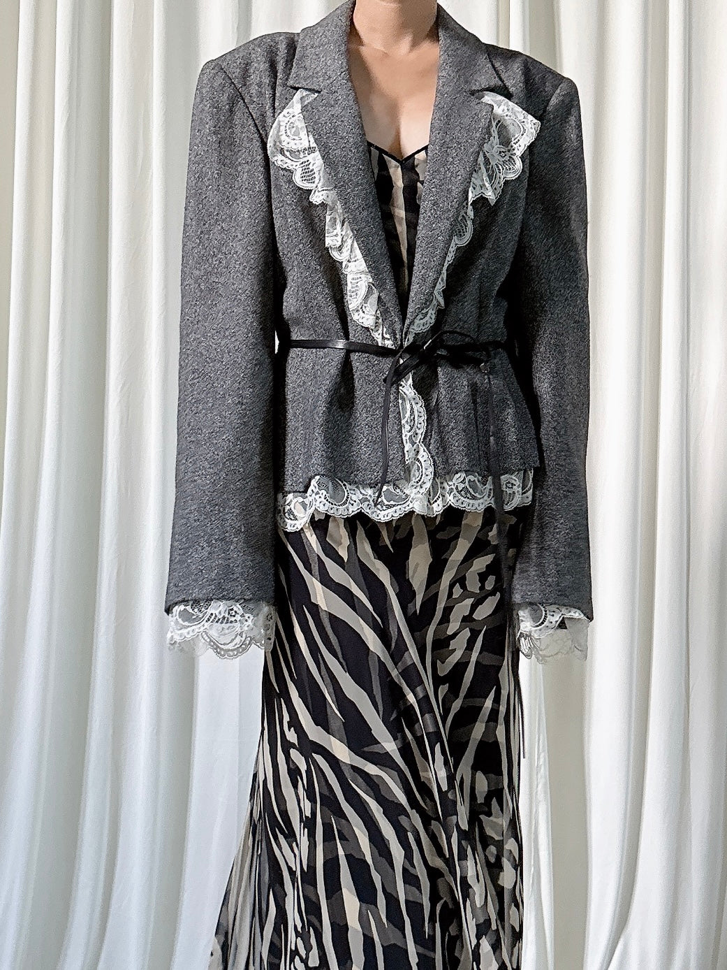Vintage Jiki Wool/Rayon Gray Blazer - FR 44